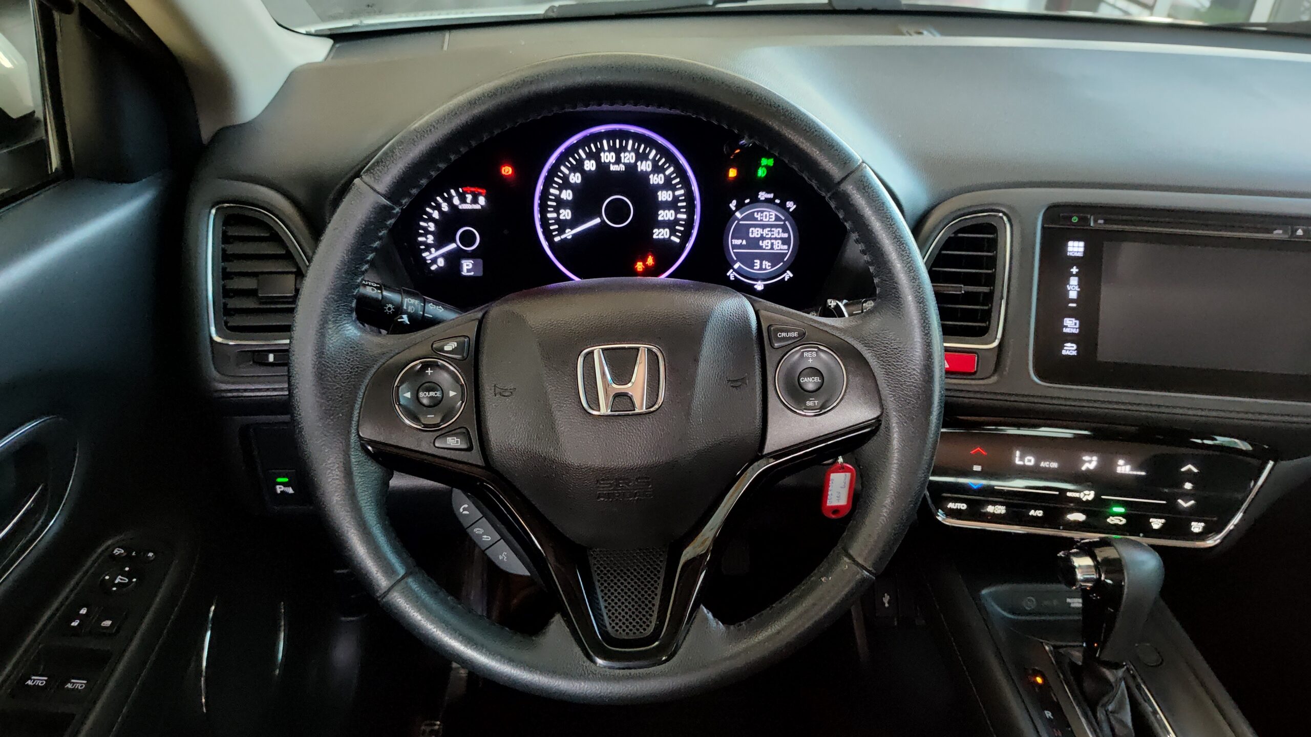 Honda Hr-v - 1.8 16V FLEX TOURING 4P AUTOMÁTICO