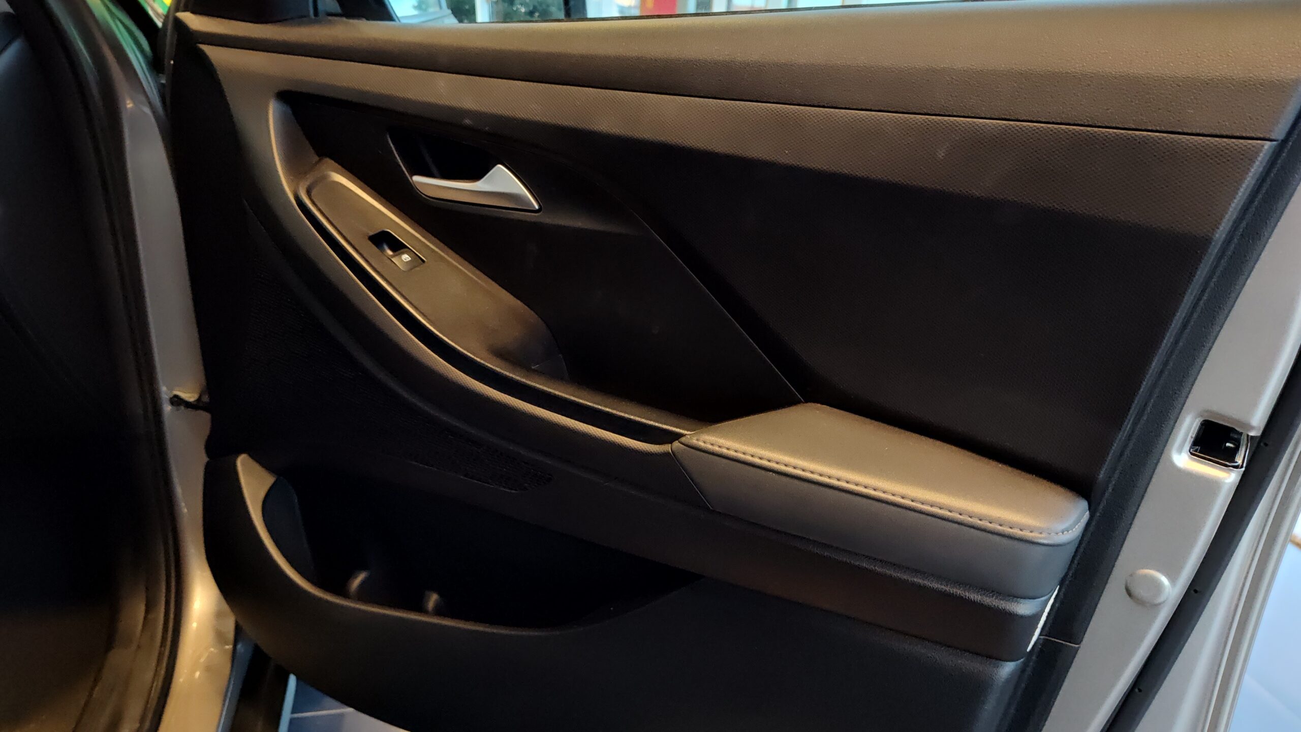 Hyundai Creta - 1.0 TGDI FLEX LIMITED AUTOMÁTICO