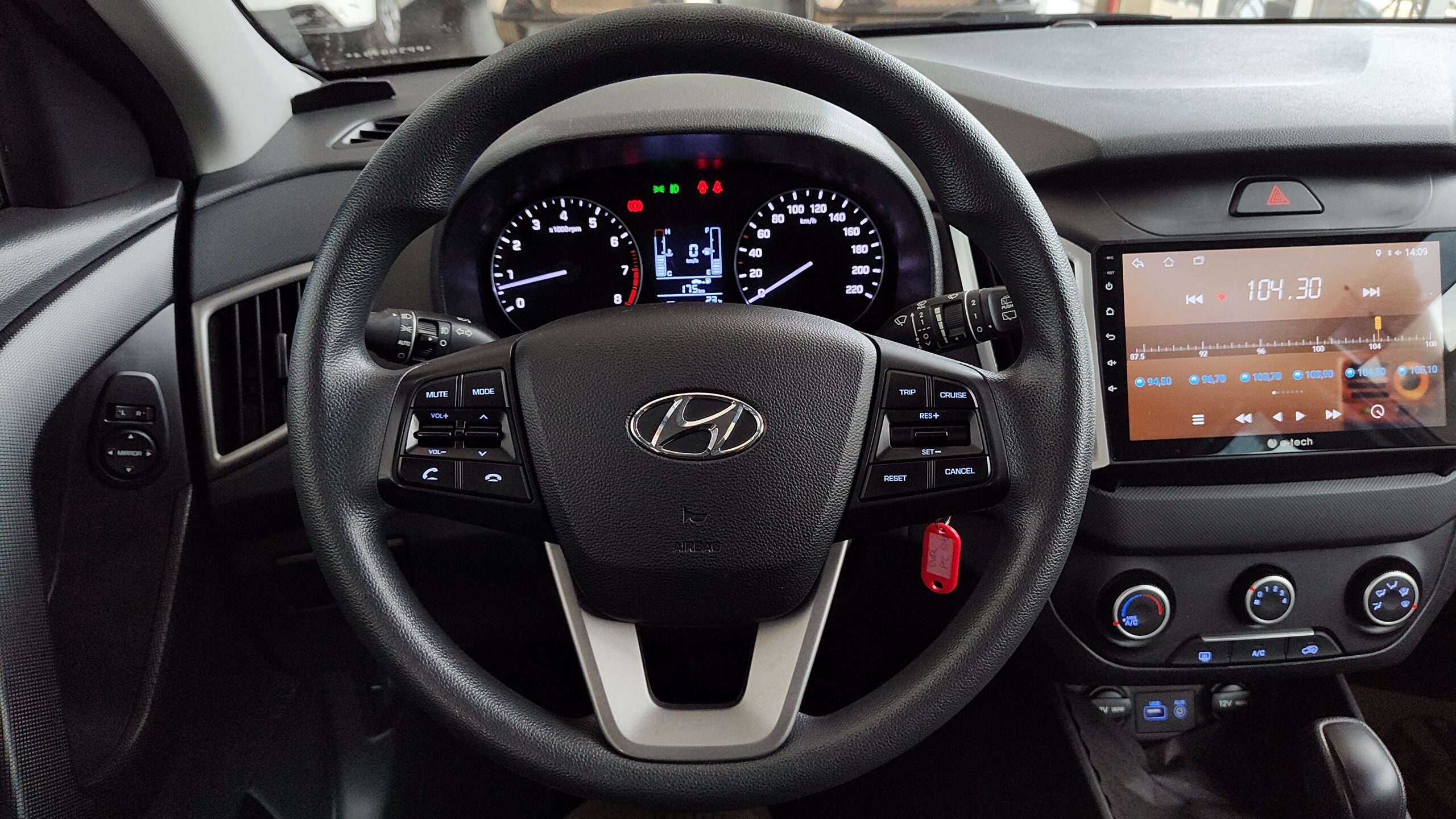 Hyundai Creta - 1.6 16V FLEX ACTION AUTOMÁTICO