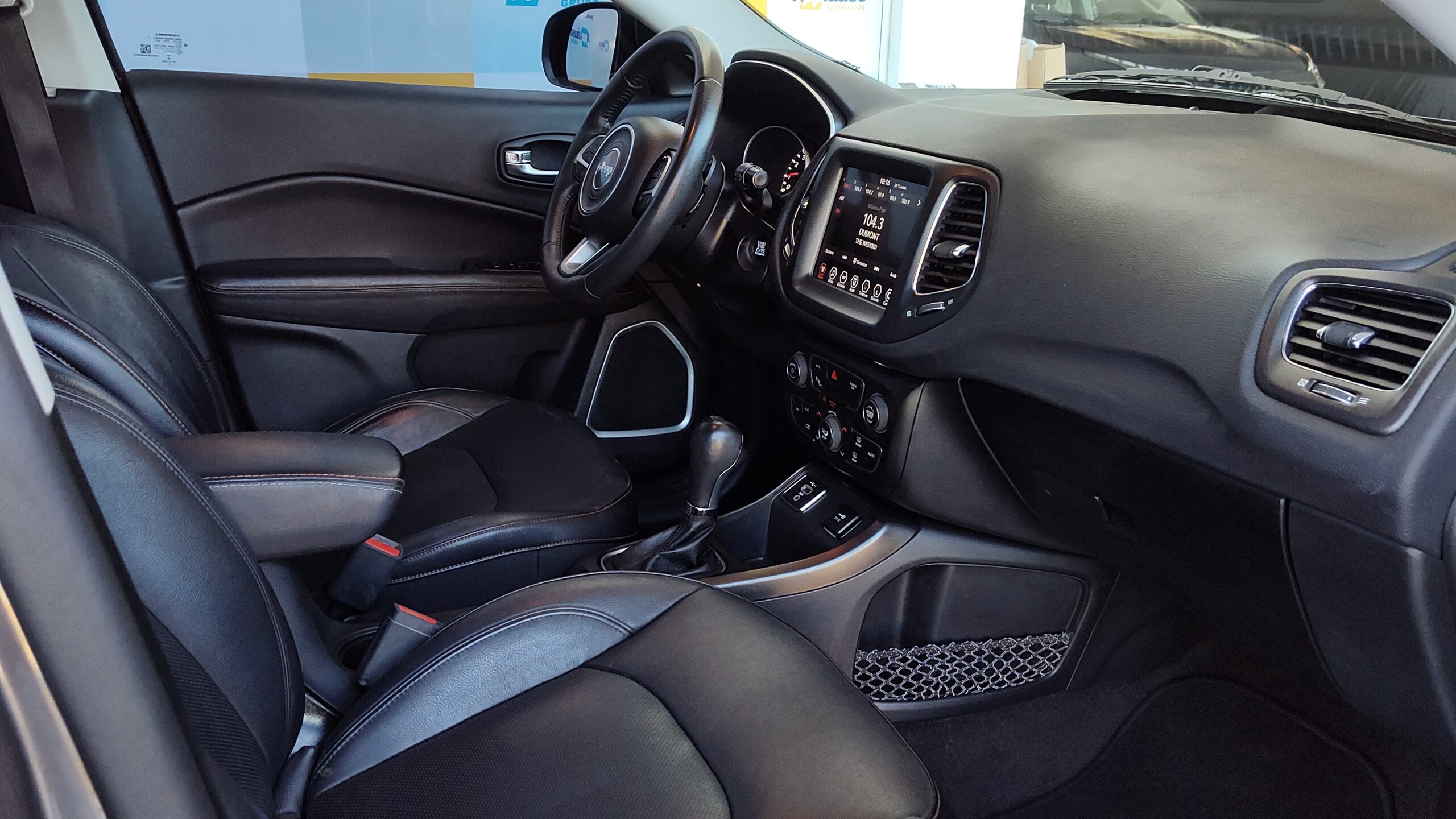 Jeep Compass - 2.0 16V FLEX LIMITED AUTOMÁTICO