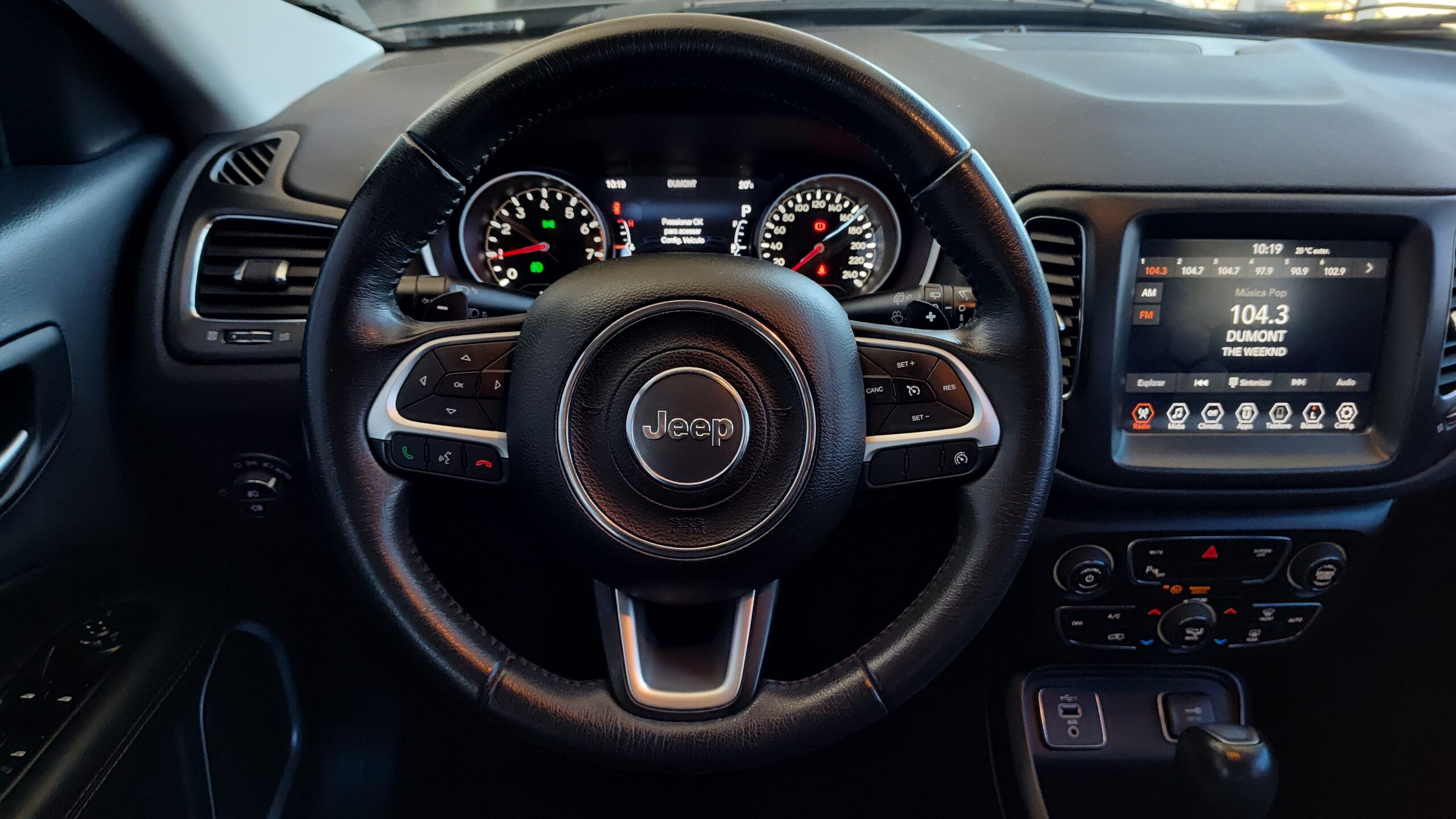 Jeep Compass - 2.0 16V FLEX LIMITED AUTOMÁTICO