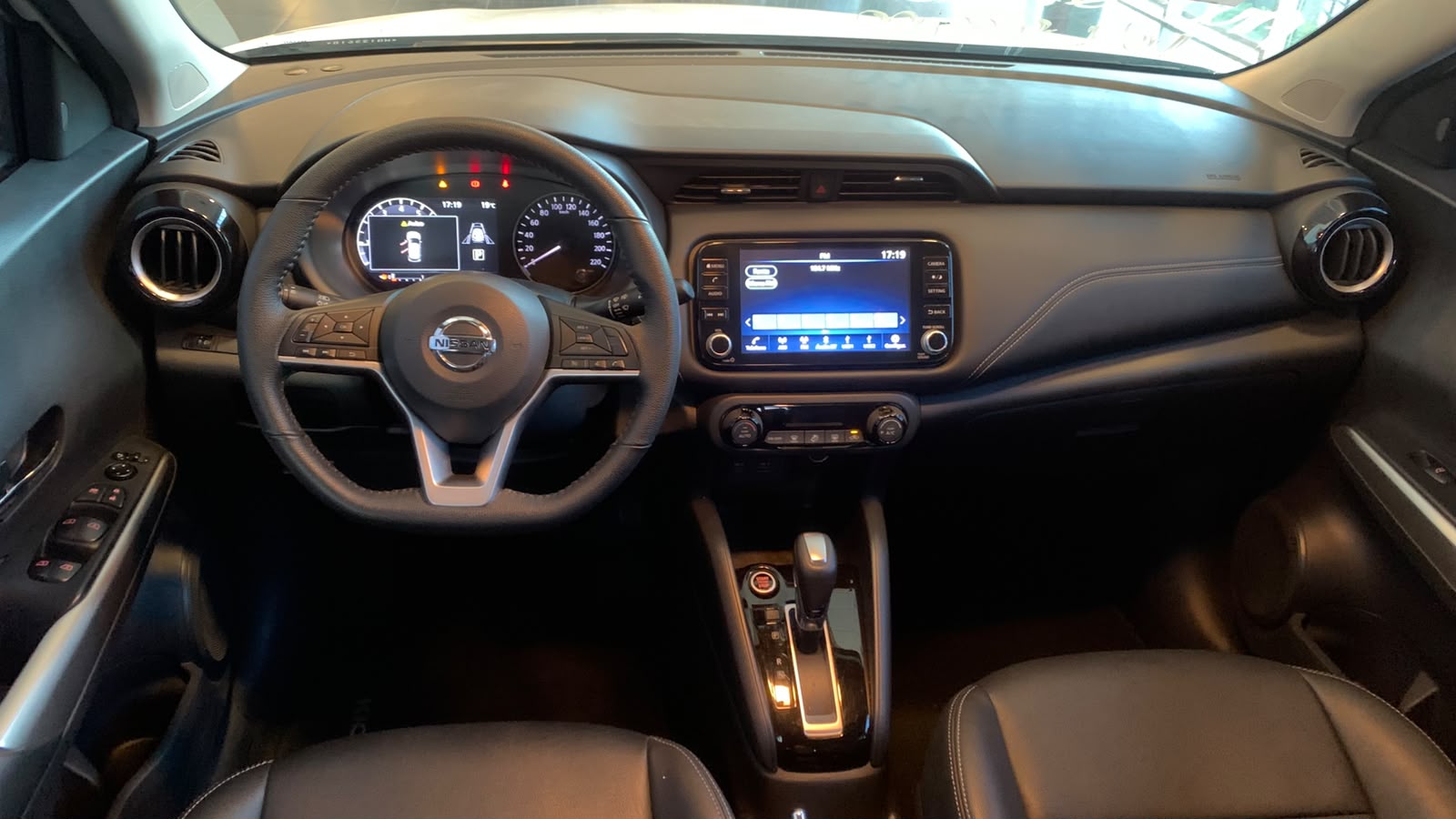 Nissan Kicks - 1.6 16V FLEXSTART EXCLUSIVE XTRONIC
