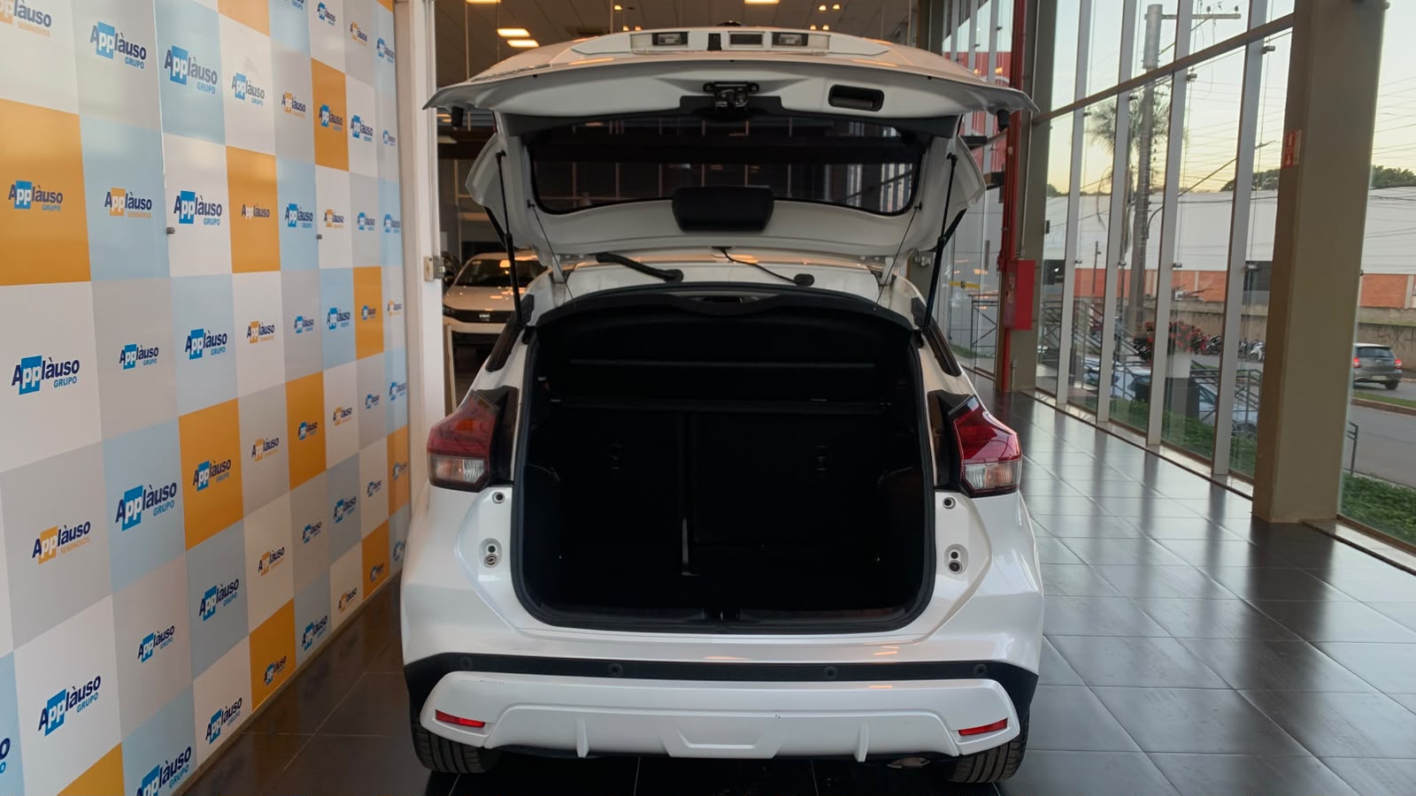 Nissan Kicks - 1.6 16V FLEXSTART EXCLUSIVE XTRONIC