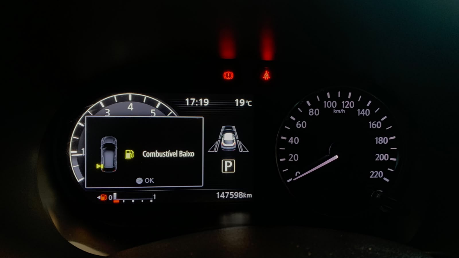 Nissan Kicks - 1.6 16V FLEXSTART EXCLUSIVE XTRONIC