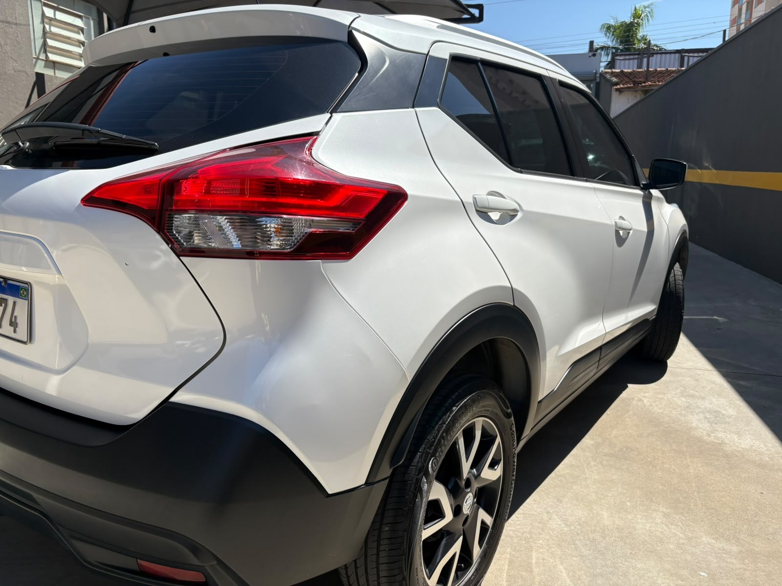 Nissan Kicks - 1.6 16V FLEXSTART S 4P XTRONIC