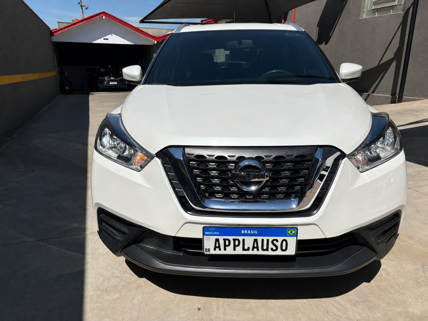 Nissan Kicks - 1.6 16V FLEXSTART S 4P XTRONIC