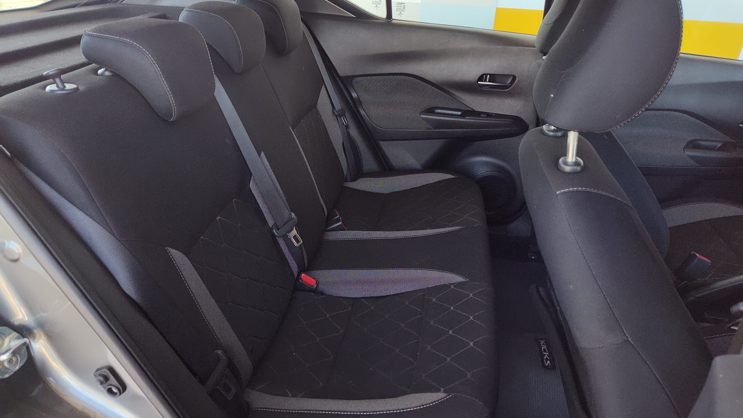 Nissan Kicks - 1.6 16V FLEXSTART S 4P XTRONIC