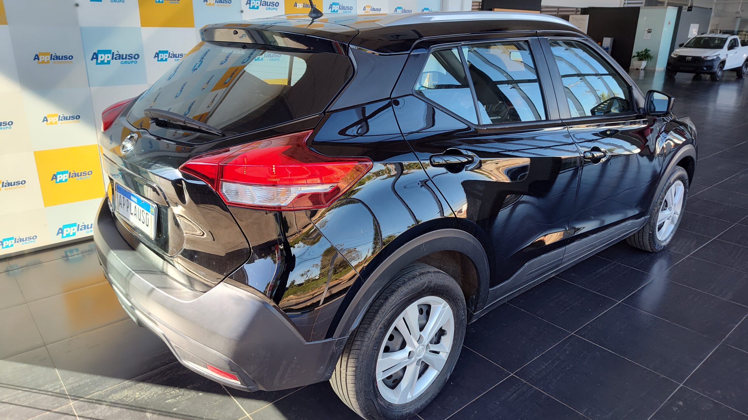 Nissan Kicks - 1.6 16V FLEXSTART S DIRECT 4P XTRONIC