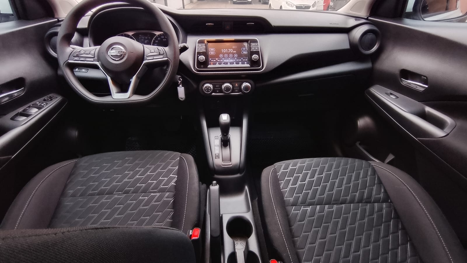 Nissan Kicks - 1.6 16V FLEXSTART SENSE XTRONIC
