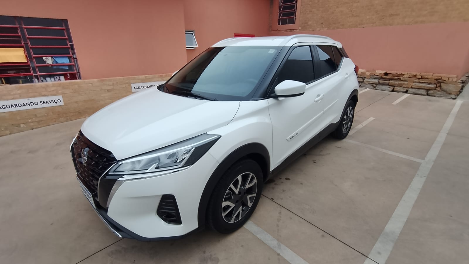 Nissan Kicks - 1.6 16V FLEXSTART SENSE XTRONIC