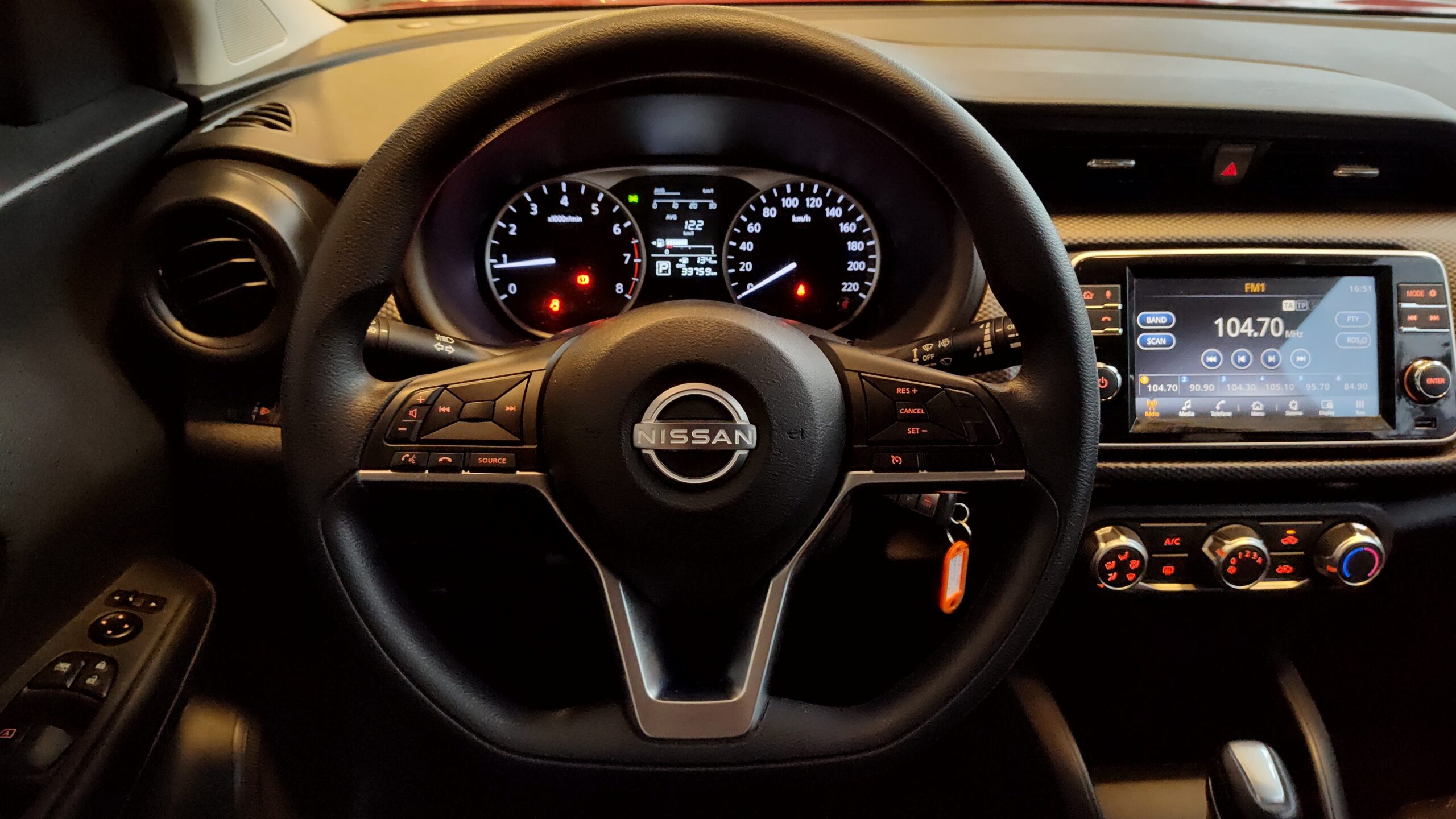 Nissan Kicks - 1.6 16V FLEXSTART SENSE XTRONIC