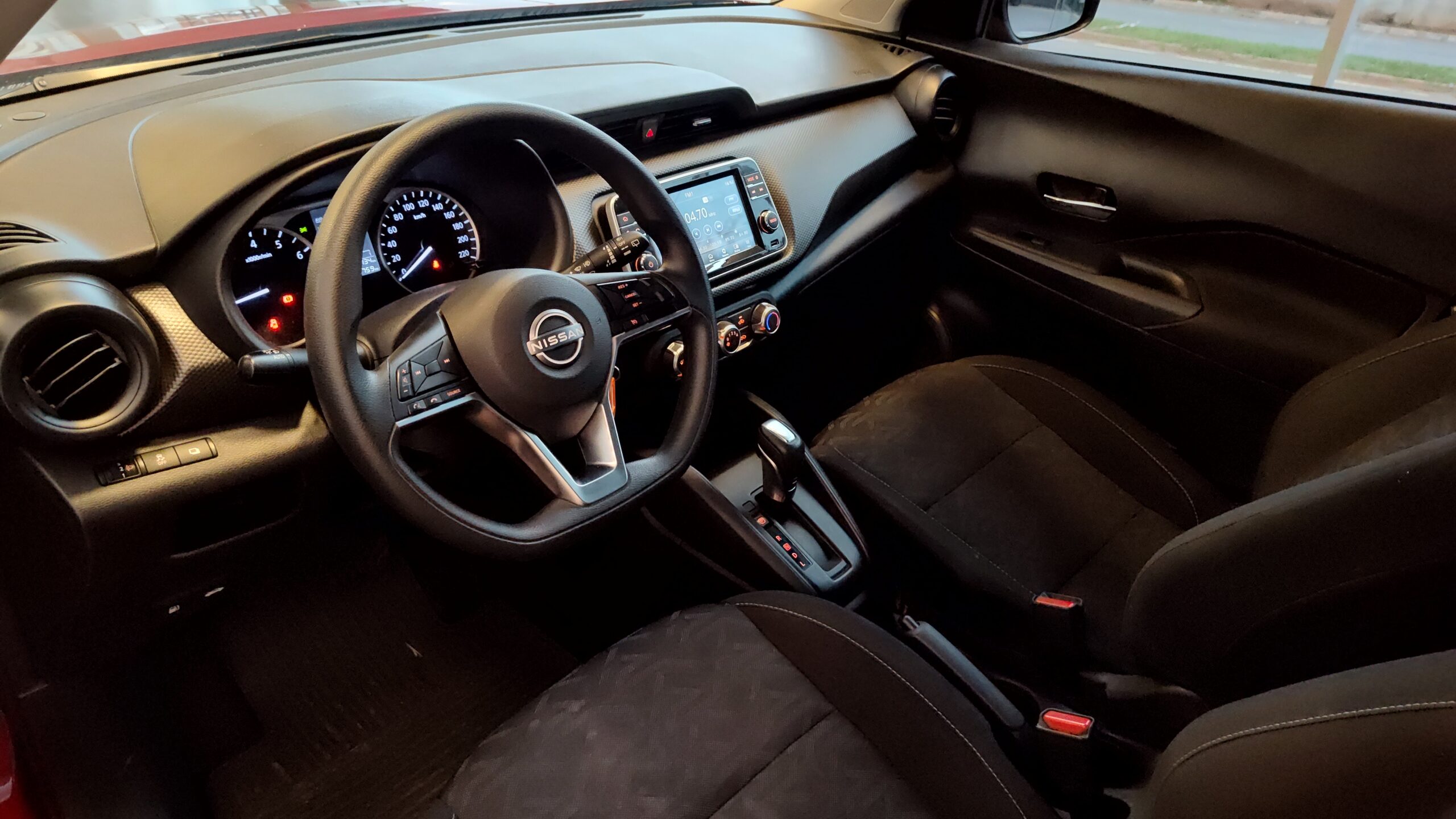 Nissan Kicks - 1.6 16V FLEXSTART SENSE XTRONIC