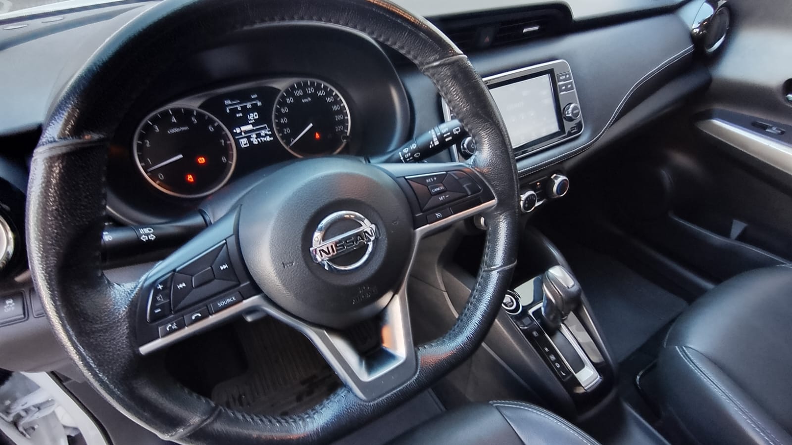 Nissan Kicks - 1.6 16V FLEXSTART SV 4P XTRONIC
