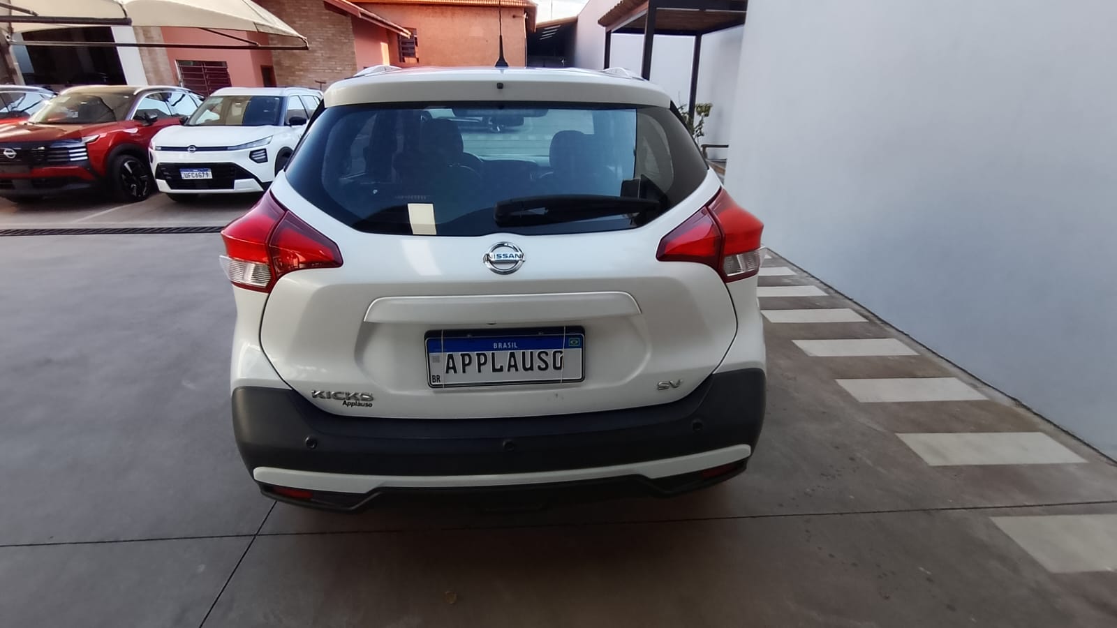 Nissan Kicks - 1.6 16V FLEXSTART SV 4P XTRONIC