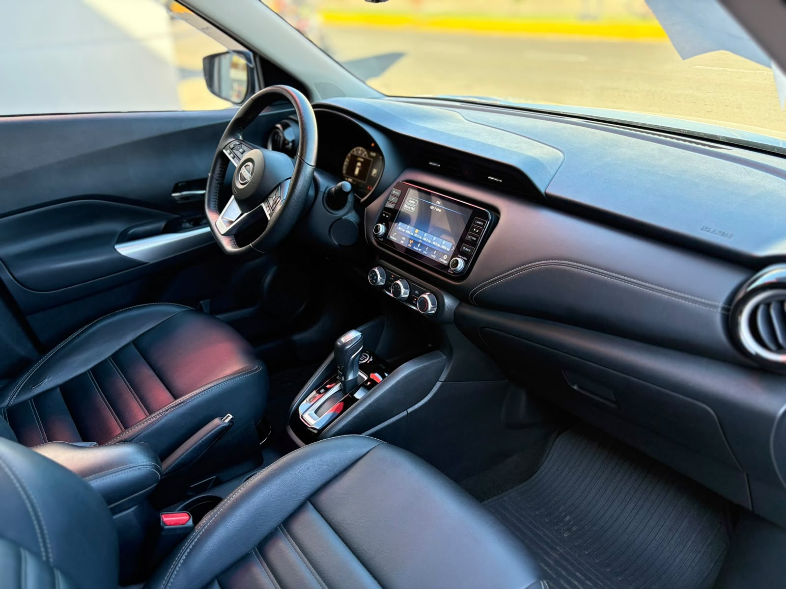 Nissan Kicks Play - 1.6 16V FLEXSTART ADVANCE PLUS XTRONIC