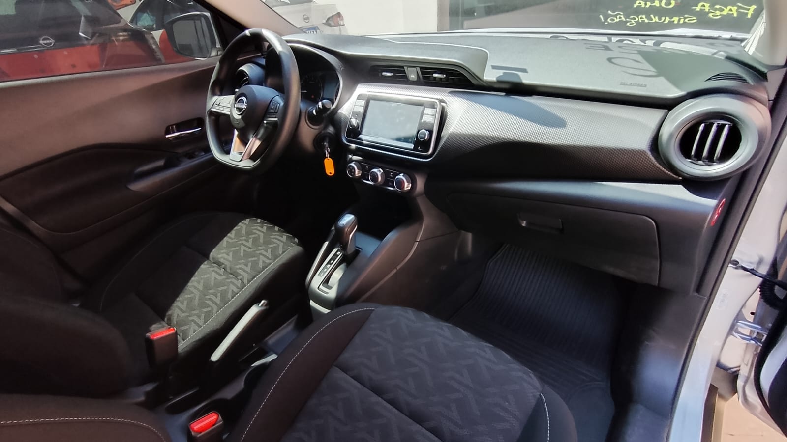Nissan Kicks Play - 1.6 16V FLEXSTART SENSE XTRONIC