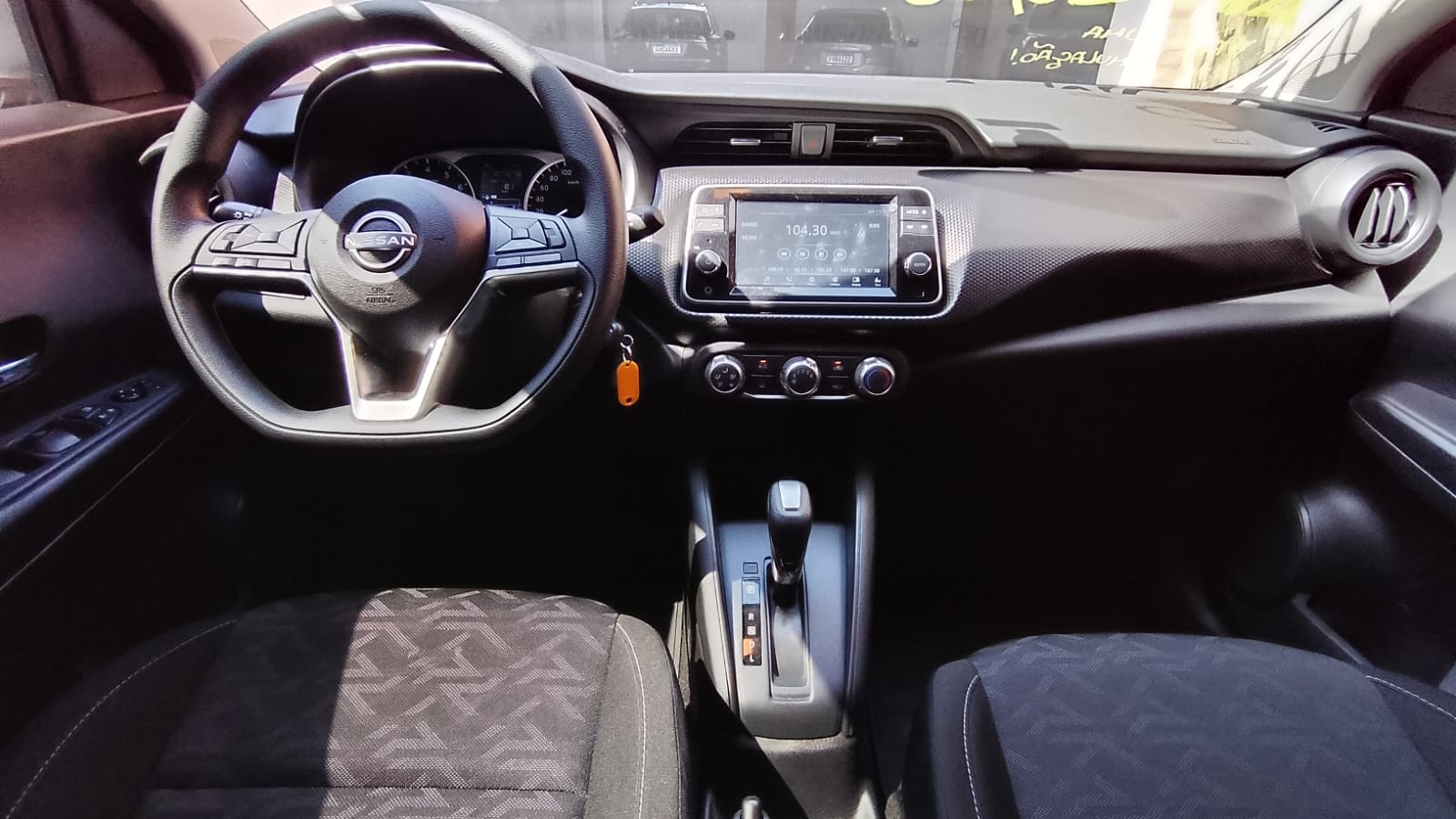Nissan Kicks Play - 1.6 16V FLEXSTART SENSE XTRONIC