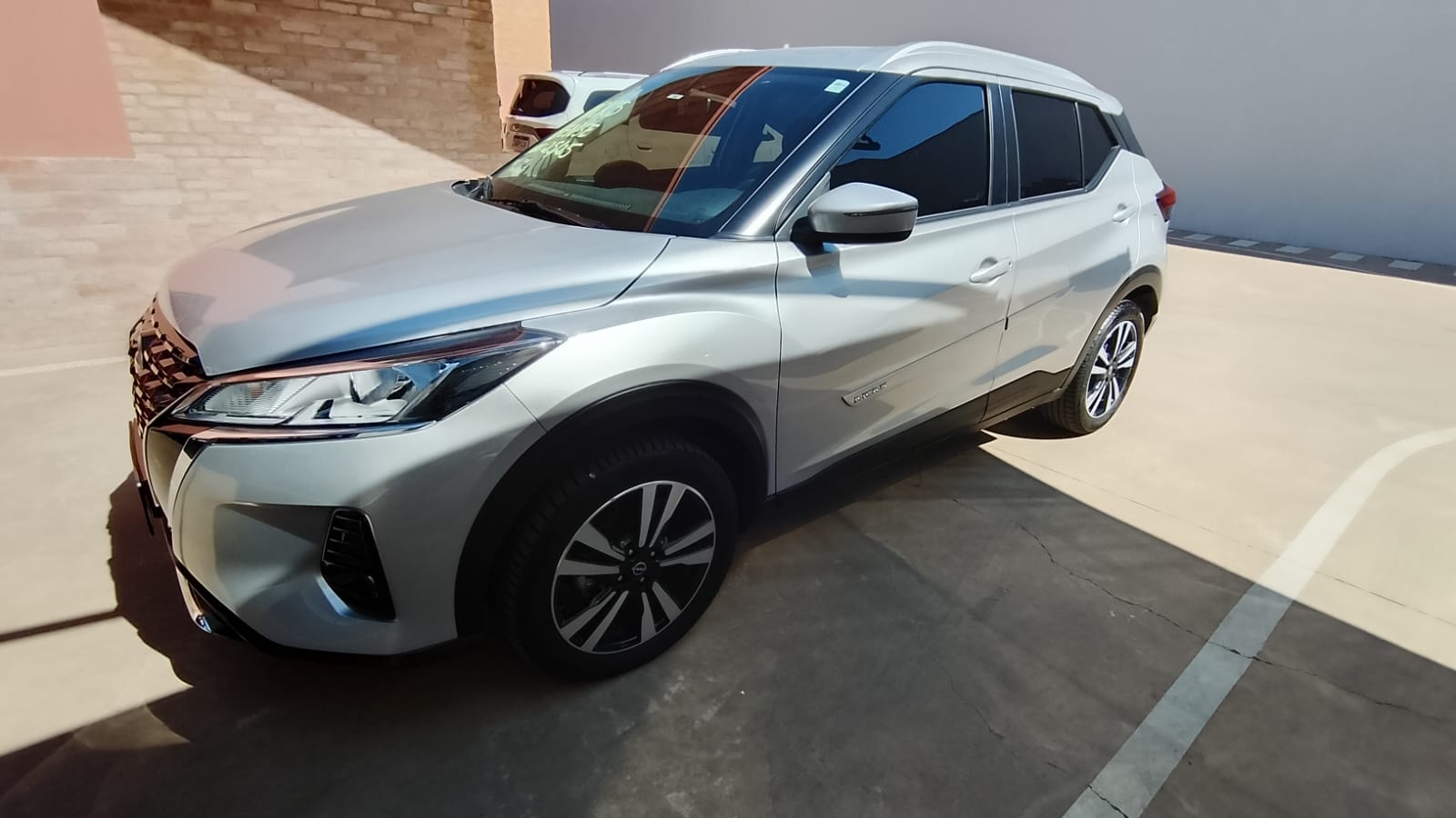 Nissan Kicks Play - 1.6 16V FLEXSTART SENSE XTRONIC