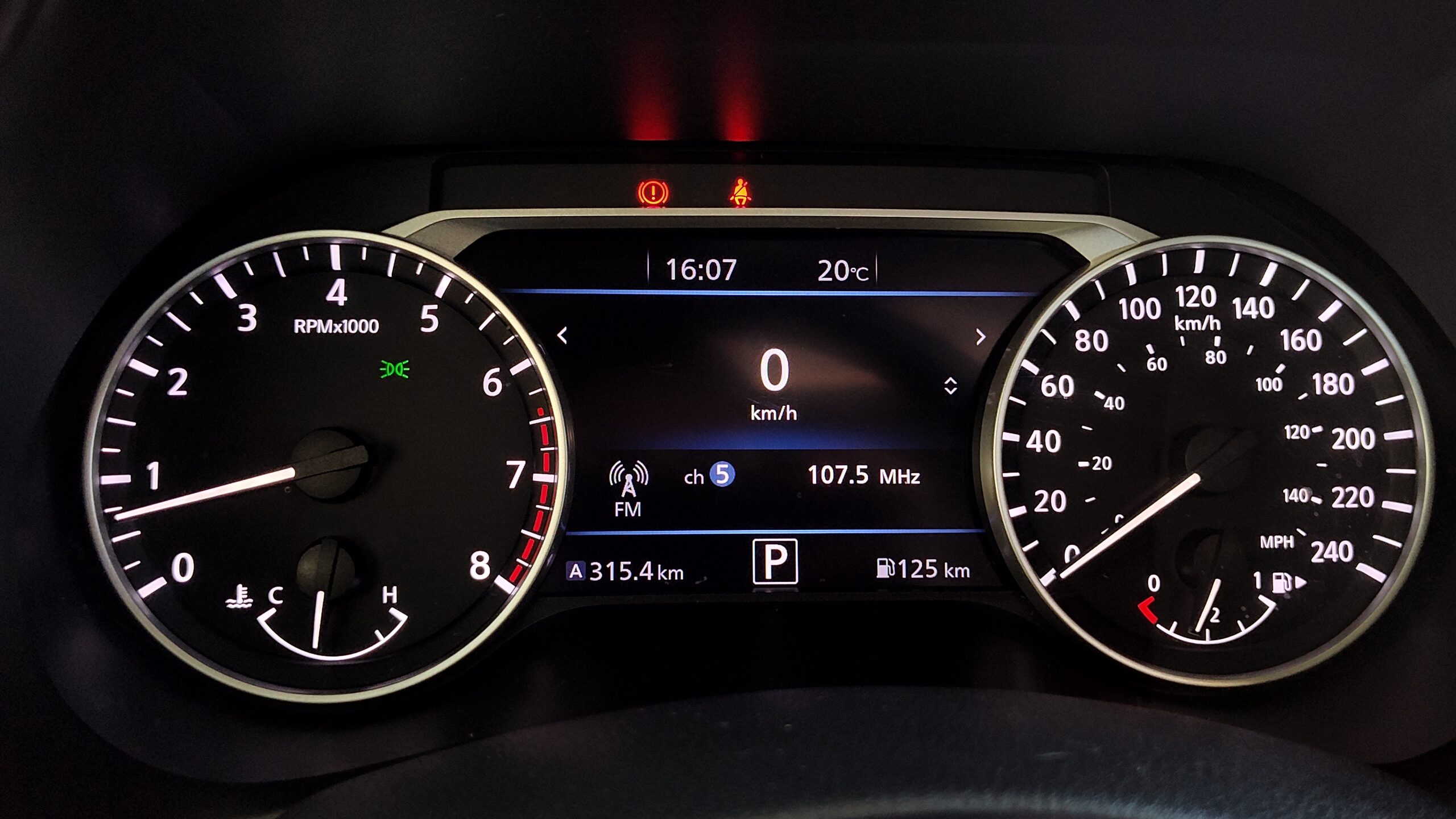 Nissan Sentra - 2.0 16V GASOLINA EXCLUSIVE XTRONIC