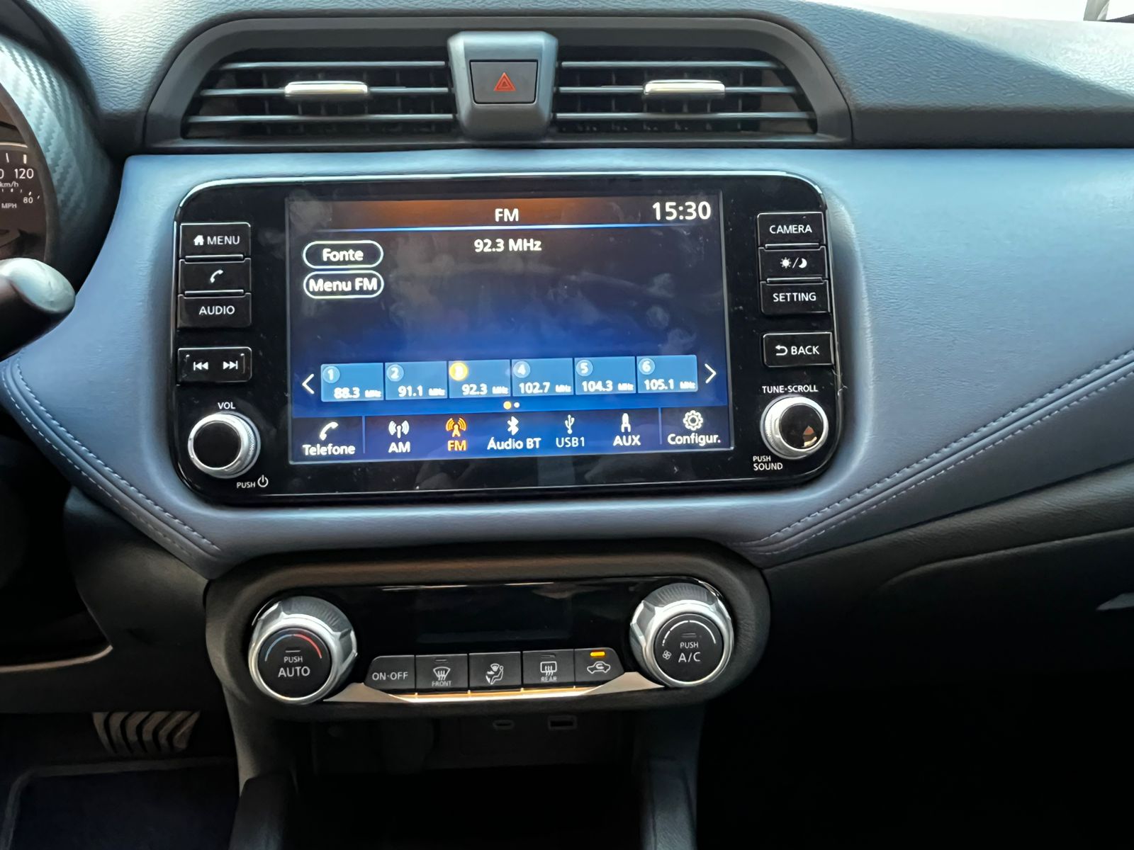 Nissan Versa - 1.6 16V FLEX EXCLUSIVE XTRONIC