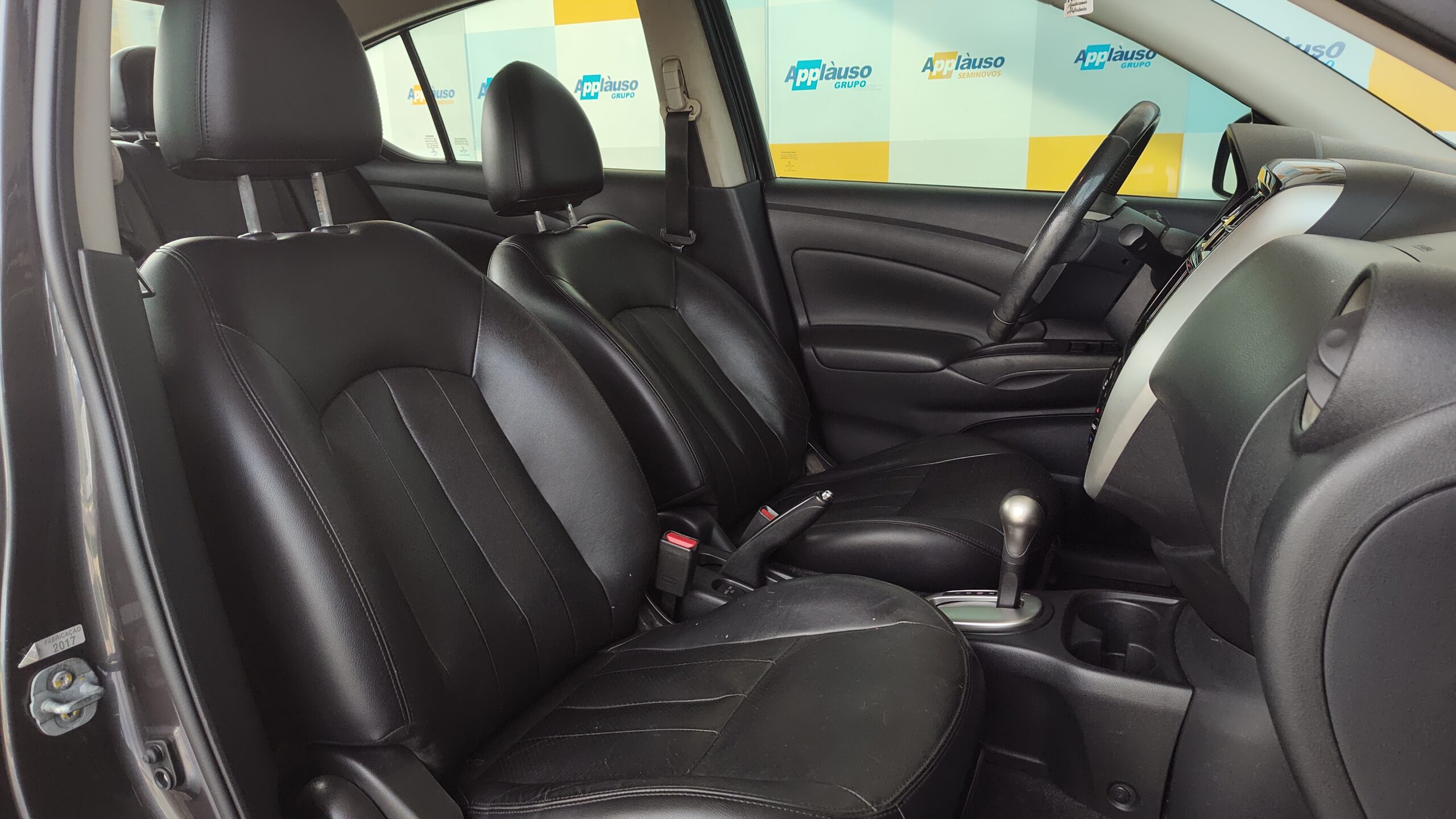 Nissan Versa - 1.6 16V FLEX SL 4P XTRONIC