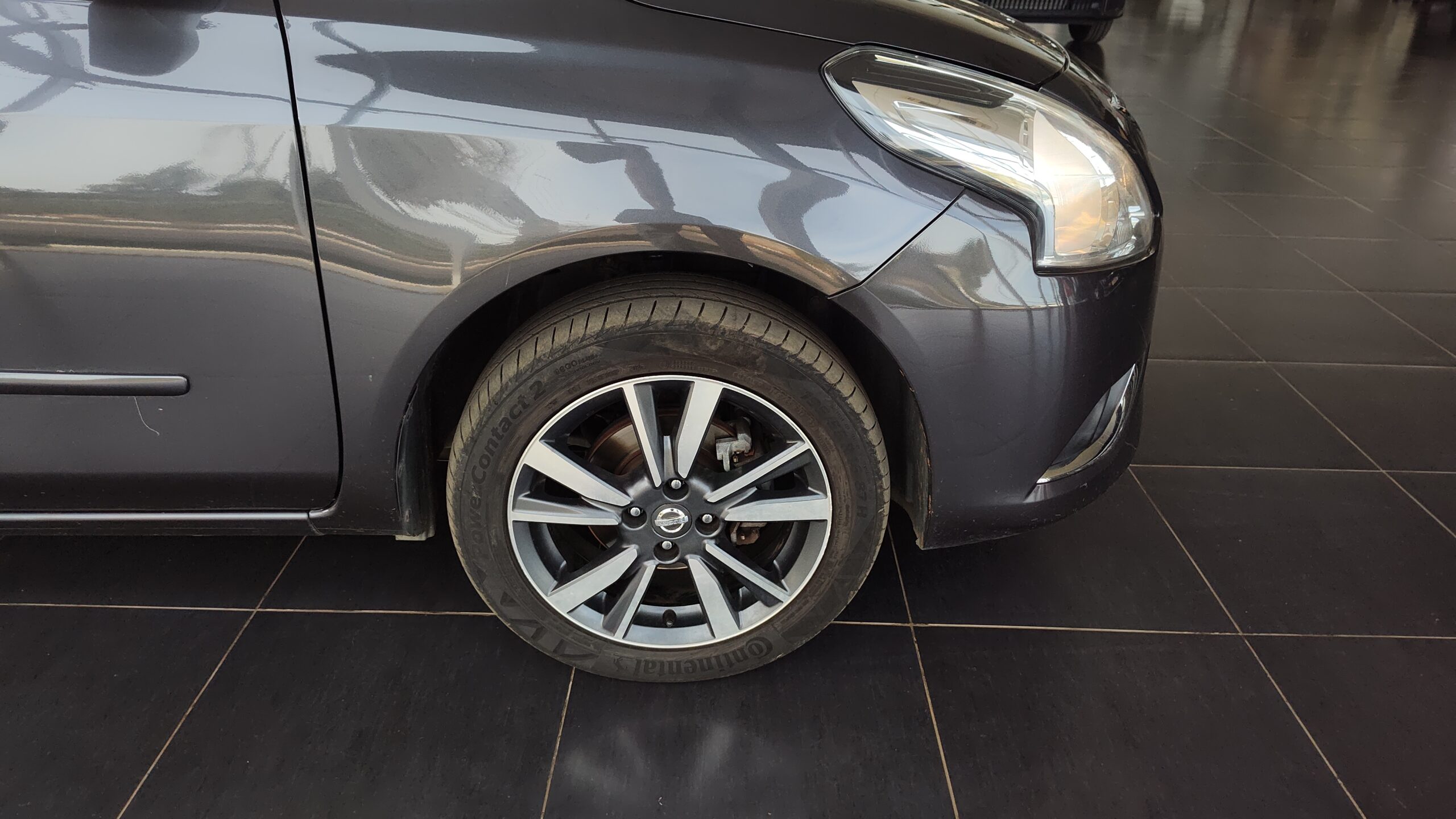 Nissan Versa - 1.6 16V FLEX SL 4P XTRONIC