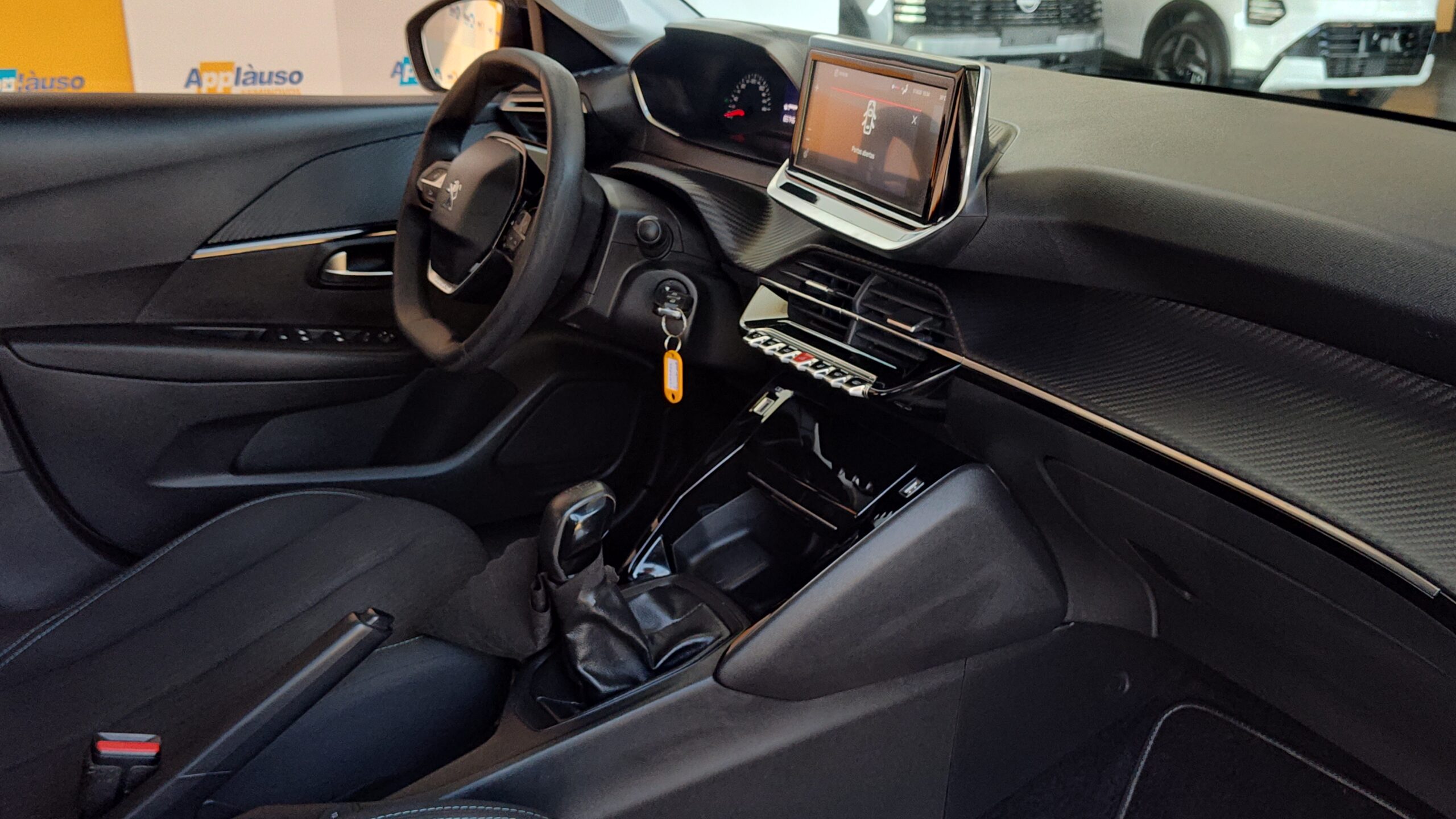 Peugeot 208 - 1.0 FIREFLY FLEX STYLE MANUAL