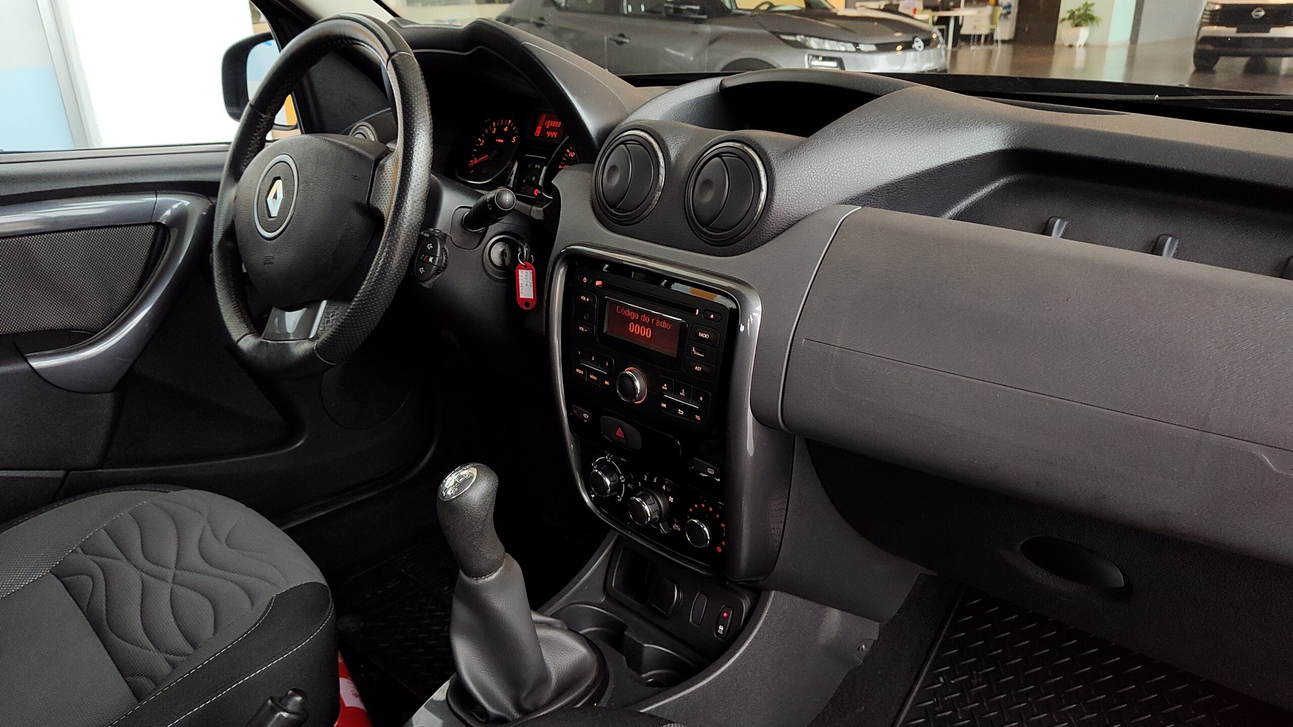 Renault Duster - 1.6 DYNAMIQUE 4X2 16V FLEX 4P MANUAL