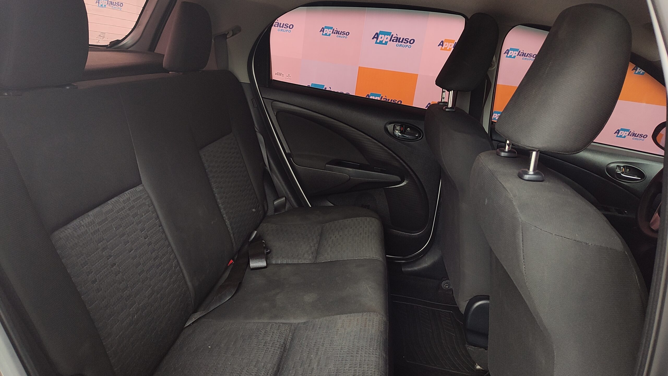 Toyota Etios - 1.3 X 16V FLEX 4P MANUAL
