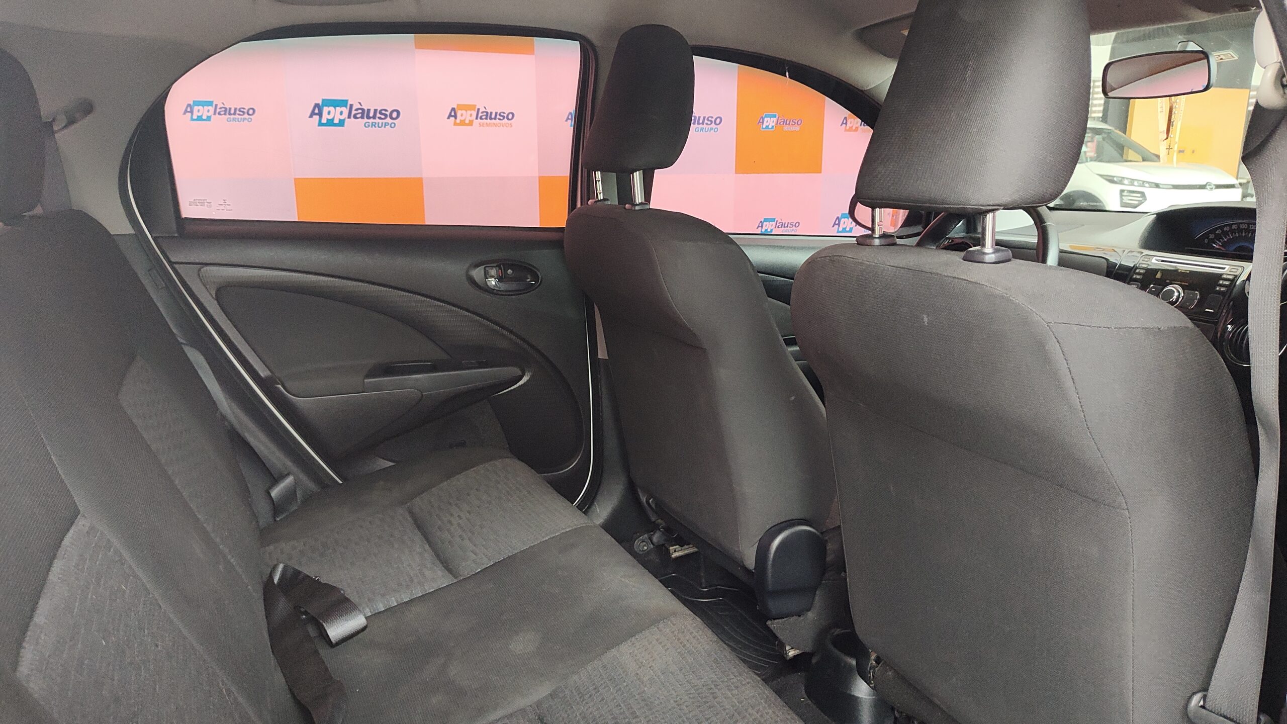 Toyota Etios - 1.3 X 16V FLEX 4P MANUAL
