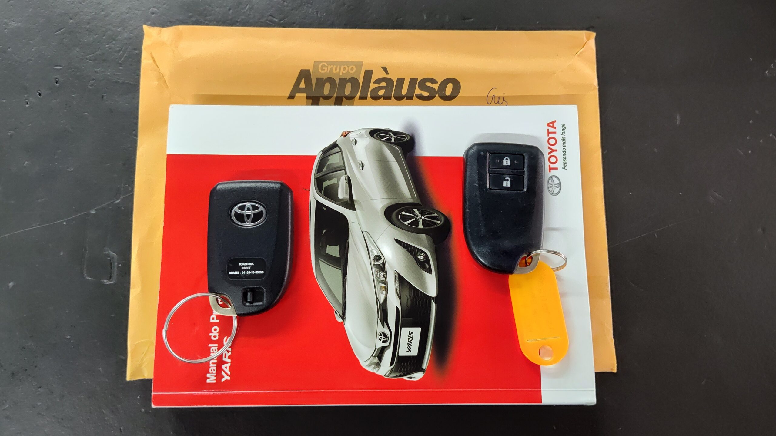 Toyota Yaris - 1.3 16V FLEX XL PLUS TECH MULTIDRIVE