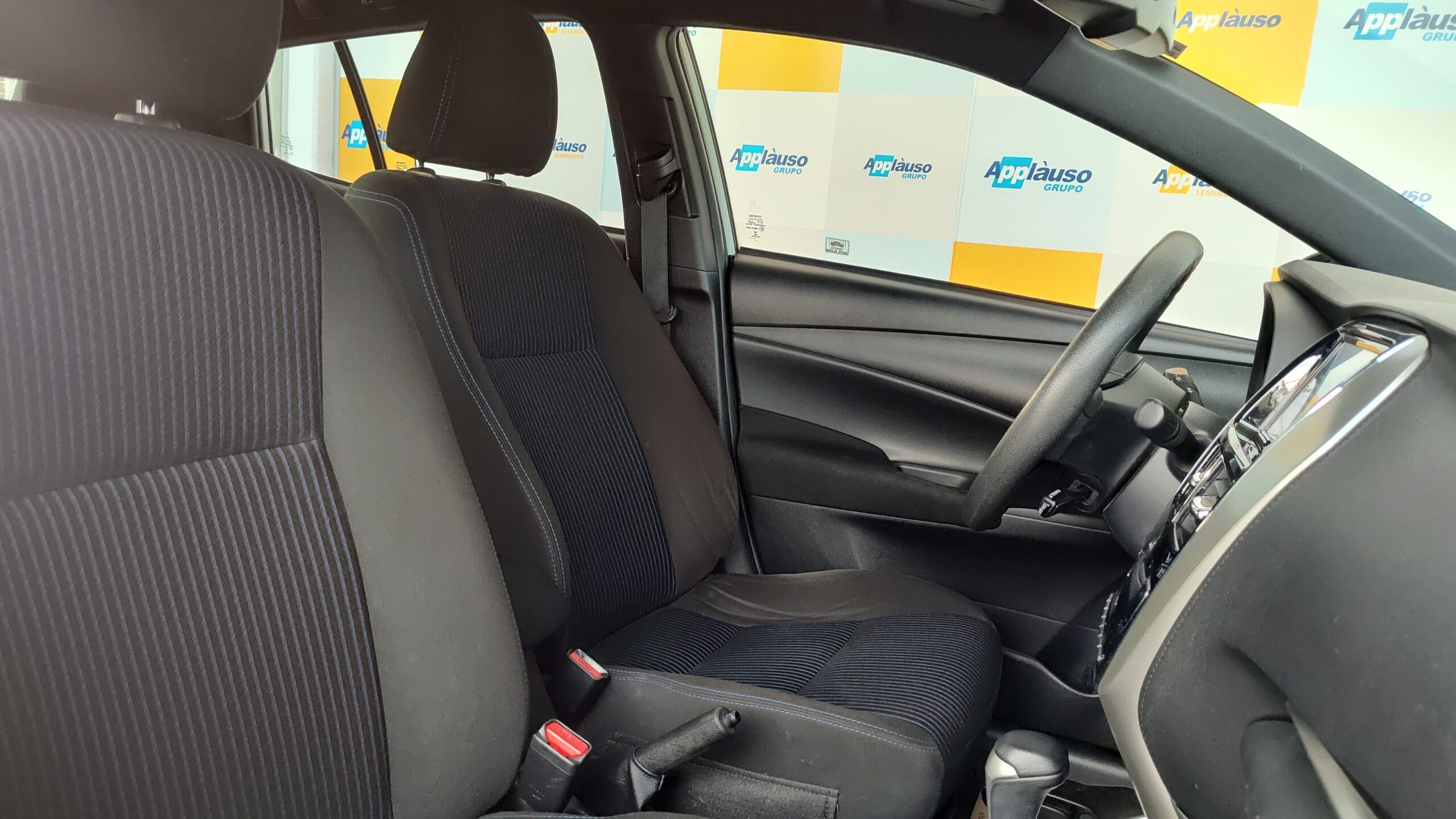 Toyota Yaris - 1.3 16V FLEX XL PLUS TECH MULTIDRIVE