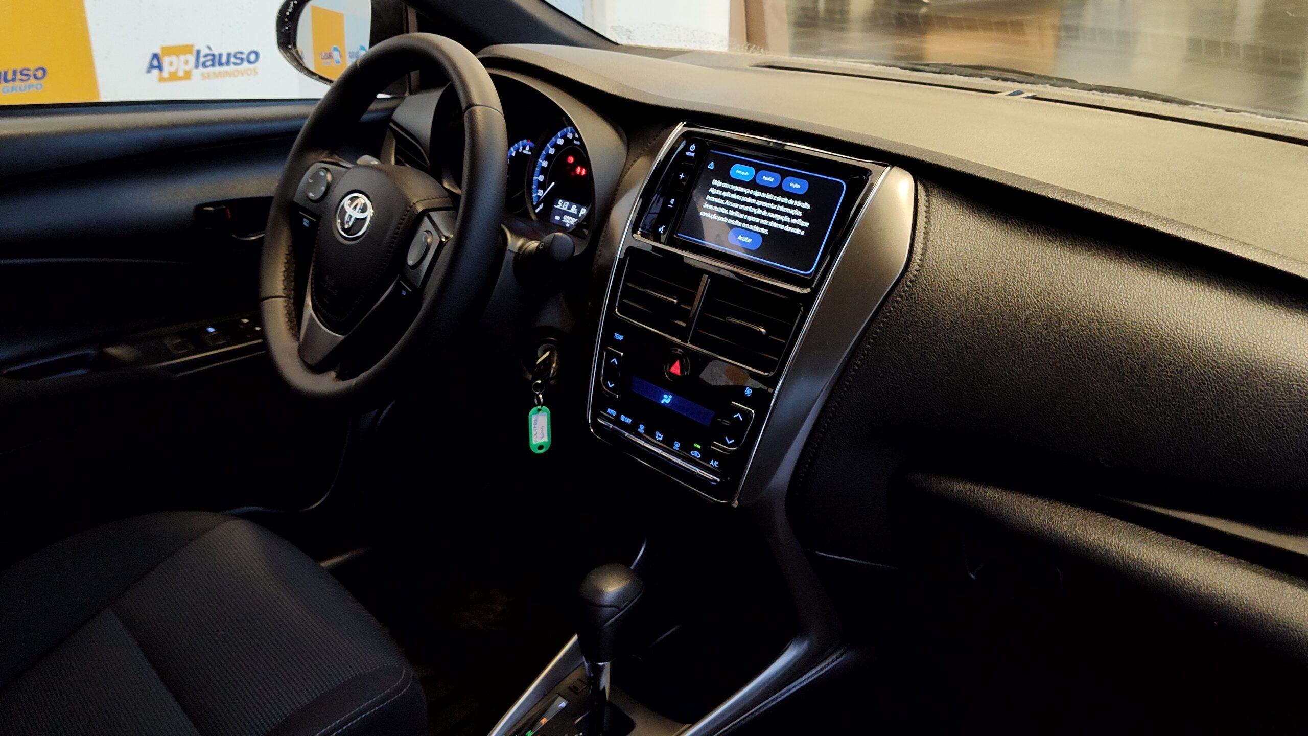 Toyota Yaris - 1.5 16V FLEX XL MULTIDRIVE