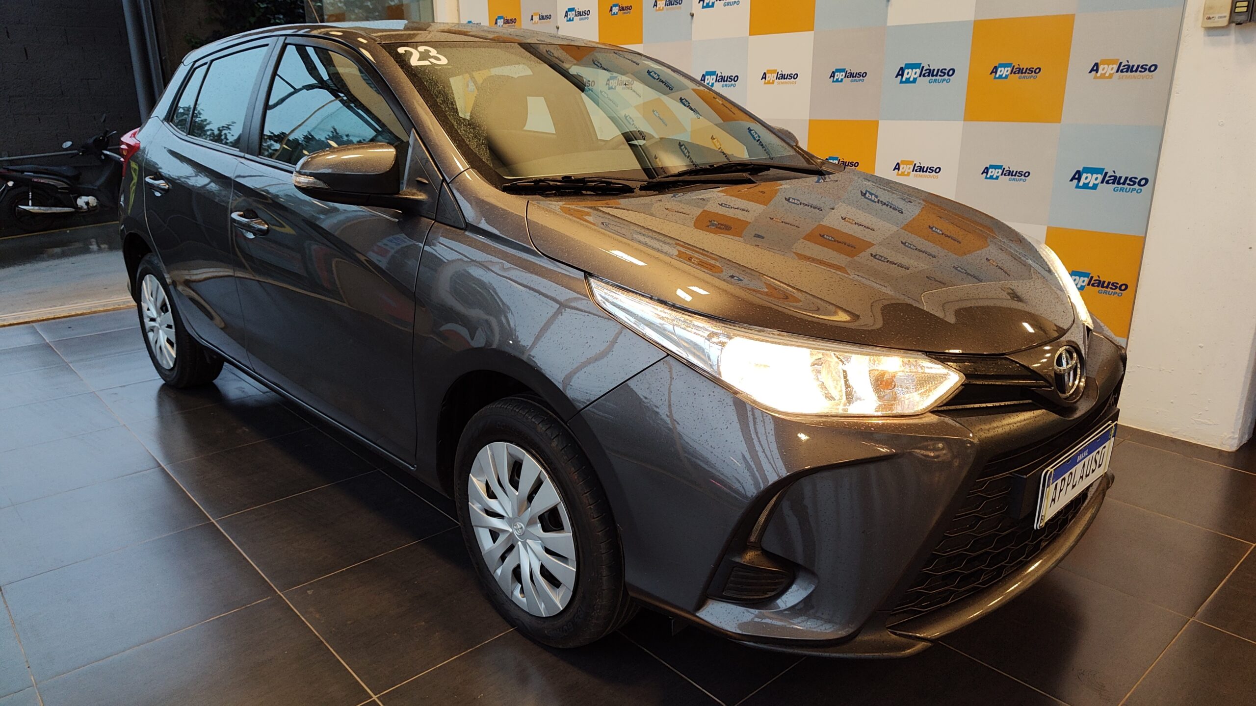 Toyota Yaris - 1.5 16V FLEX XL MULTIDRIVE