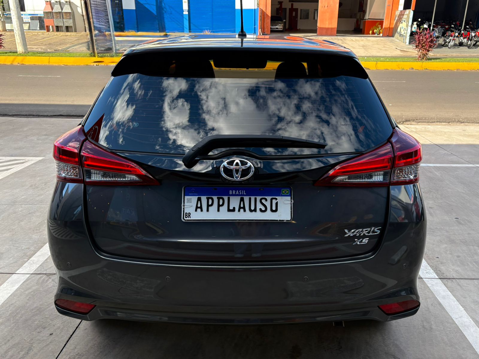Toyota Yaris - 1.5 16V FLEX XS MULTIDRIVE