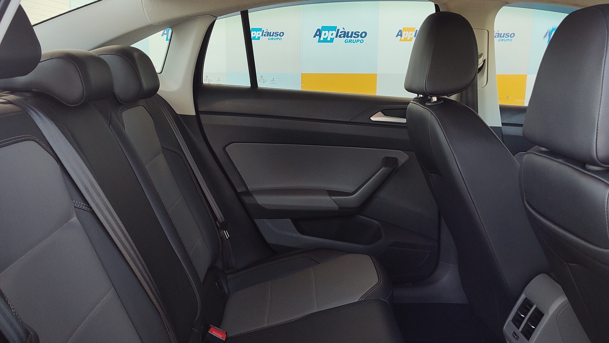 Volkswagen Virtus - 1.0 200 TSI HIGHLINE AUTOMÁTICO