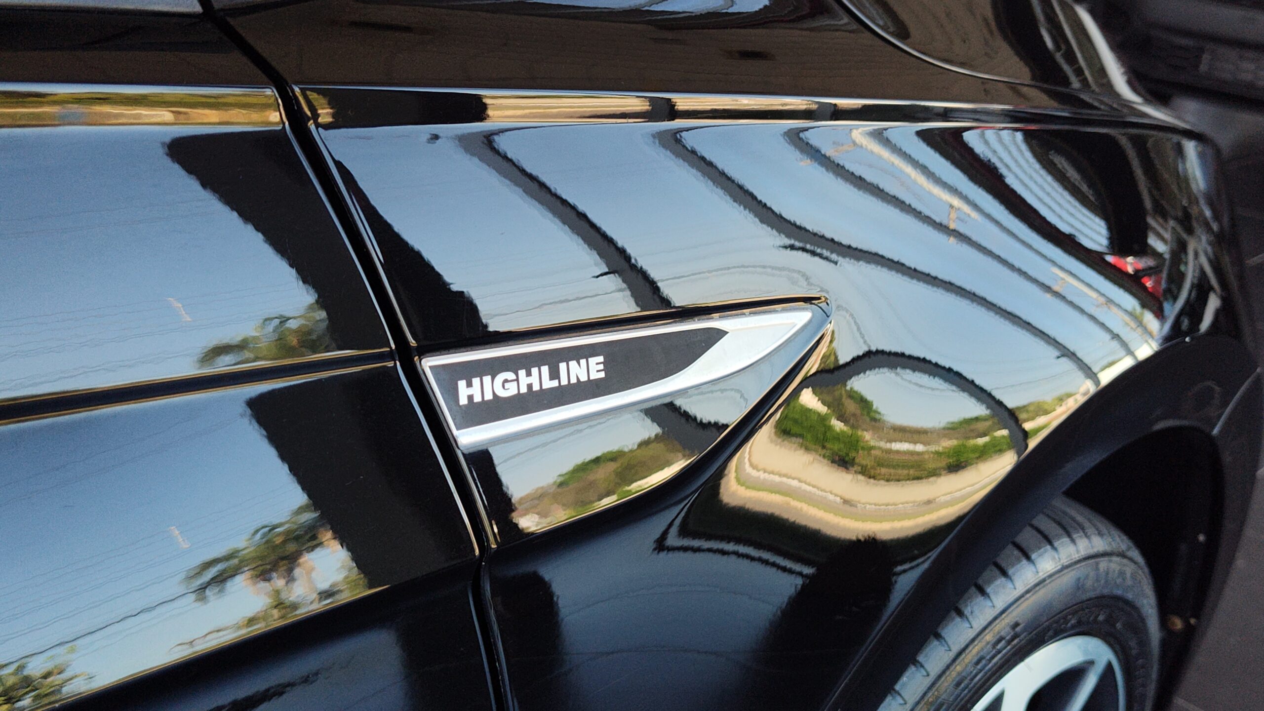 Volkswagen Virtus - 1.0 200 TSI HIGHLINE AUTOMÁTICO