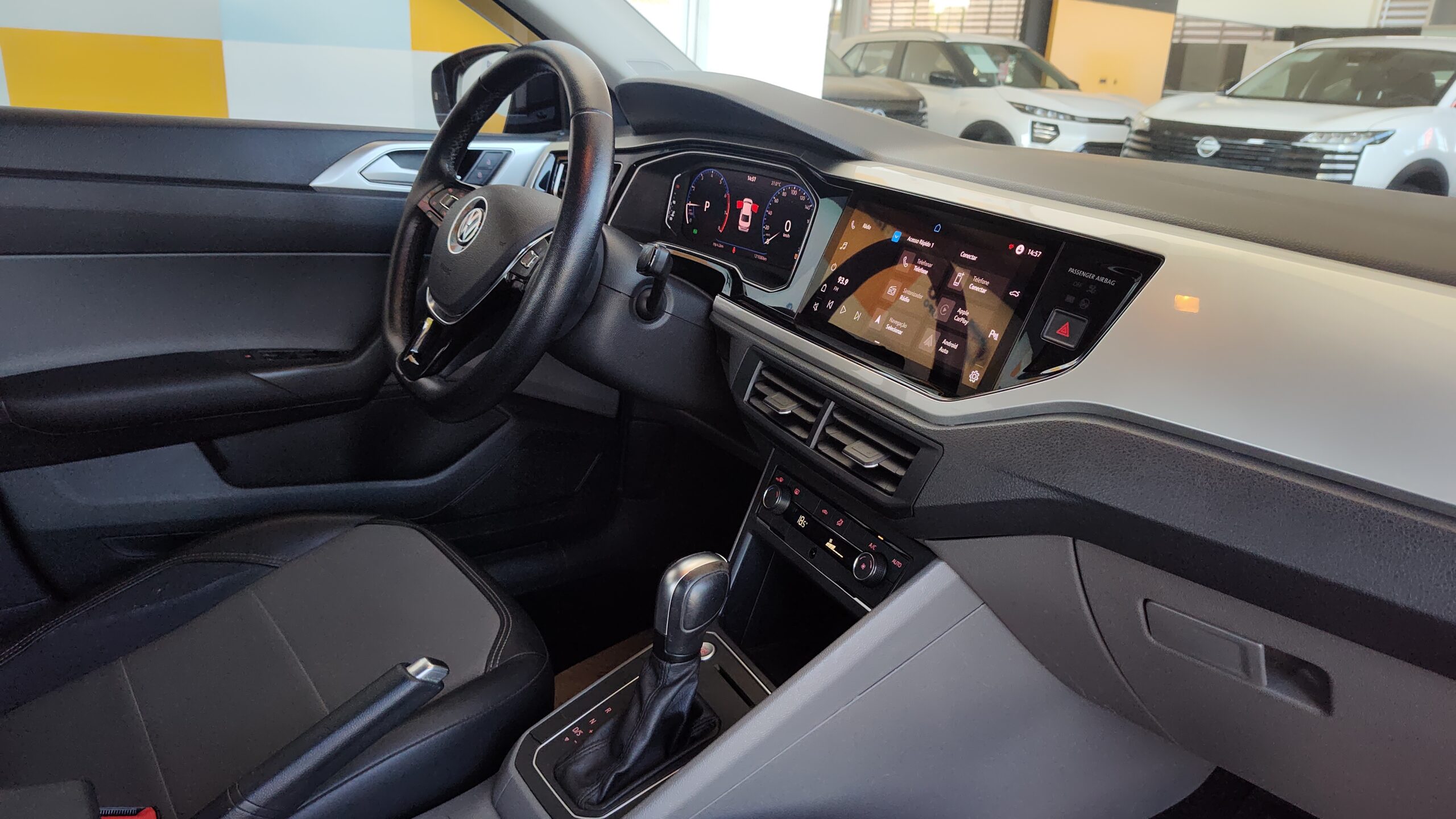 Volkswagen Virtus - 1.0 200 TSI HIGHLINE AUTOMÁTICO