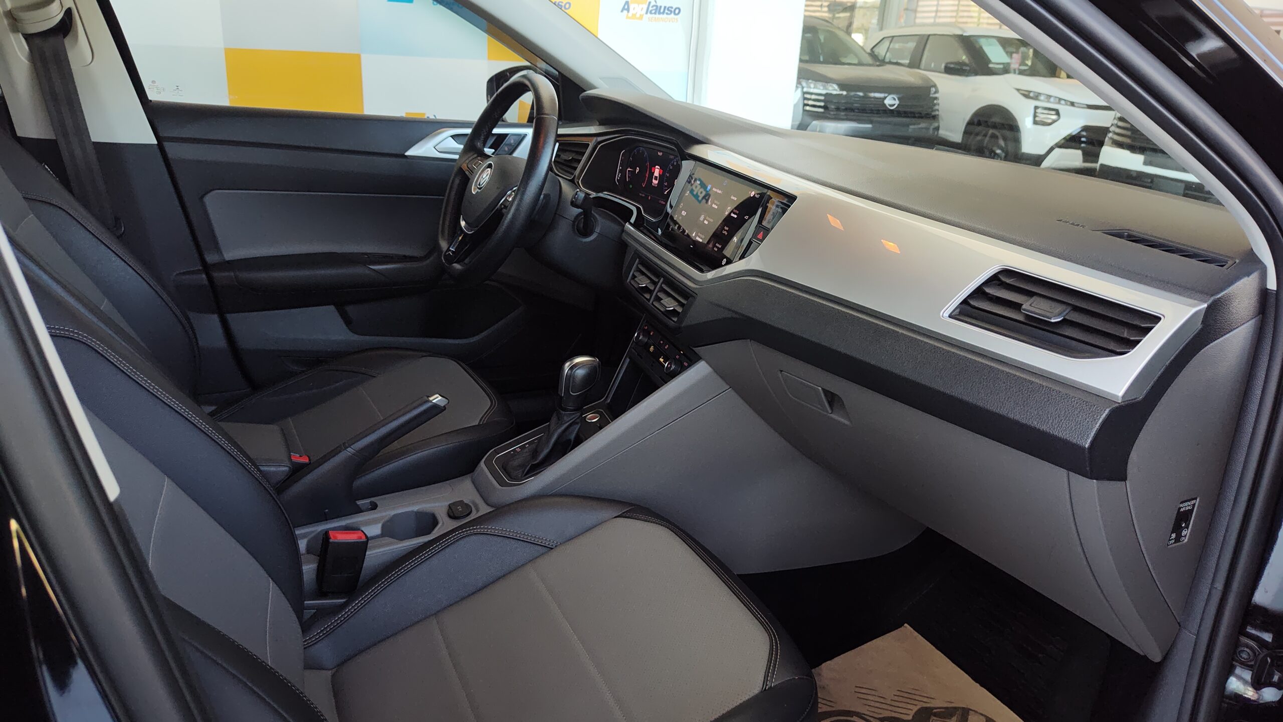 Volkswagen Virtus - 1.0 200 TSI HIGHLINE AUTOMÁTICO