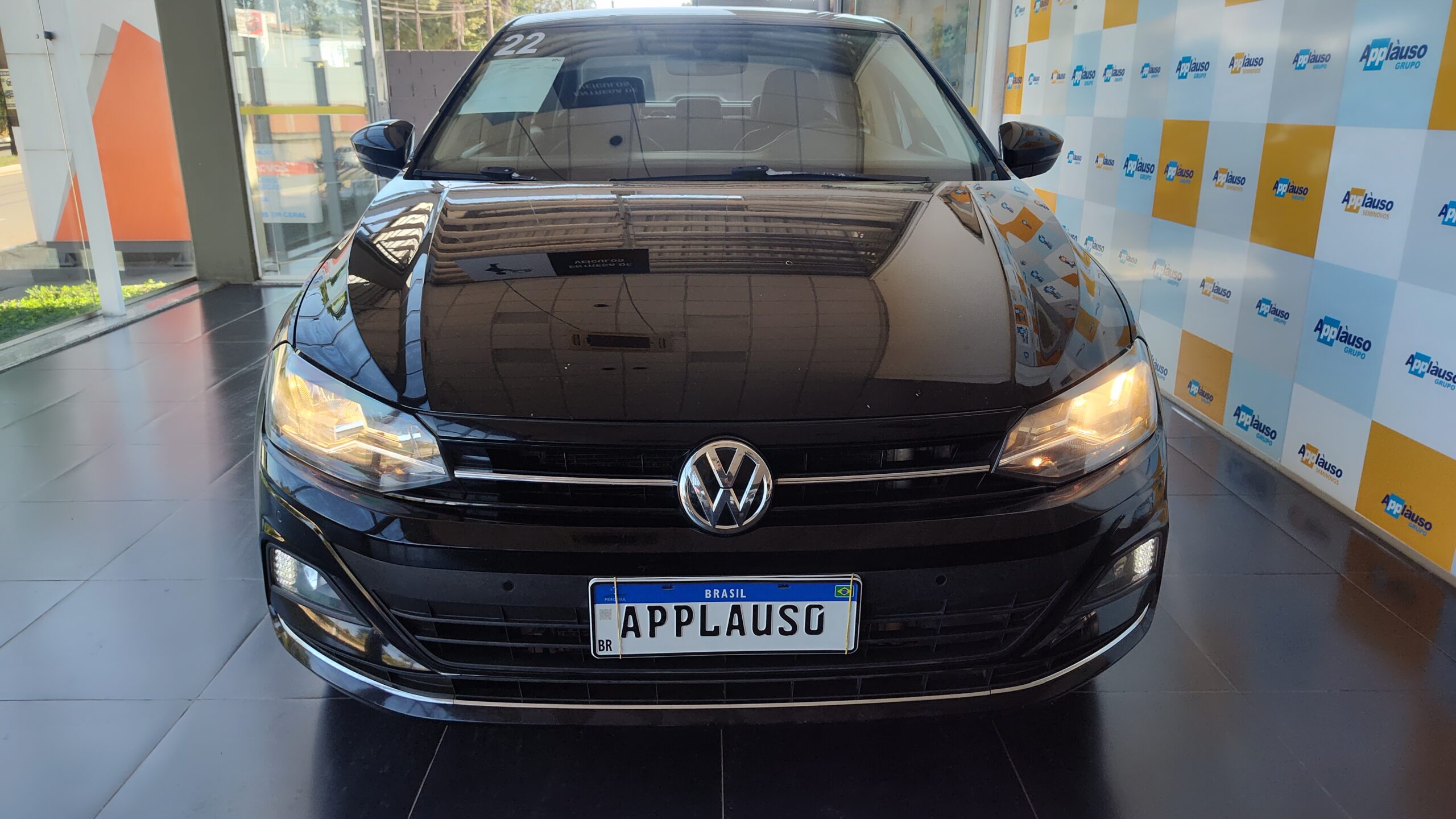 Volkswagen Virtus - 1.0 200 TSI HIGHLINE AUTOMÁTICO