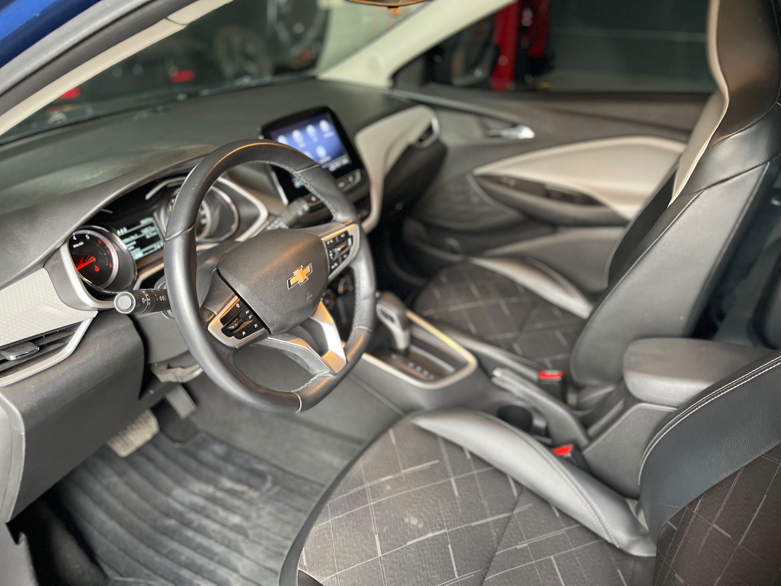 Chevrolet Onix - 1.0 TURBO FLEX AUTOMÁTICO