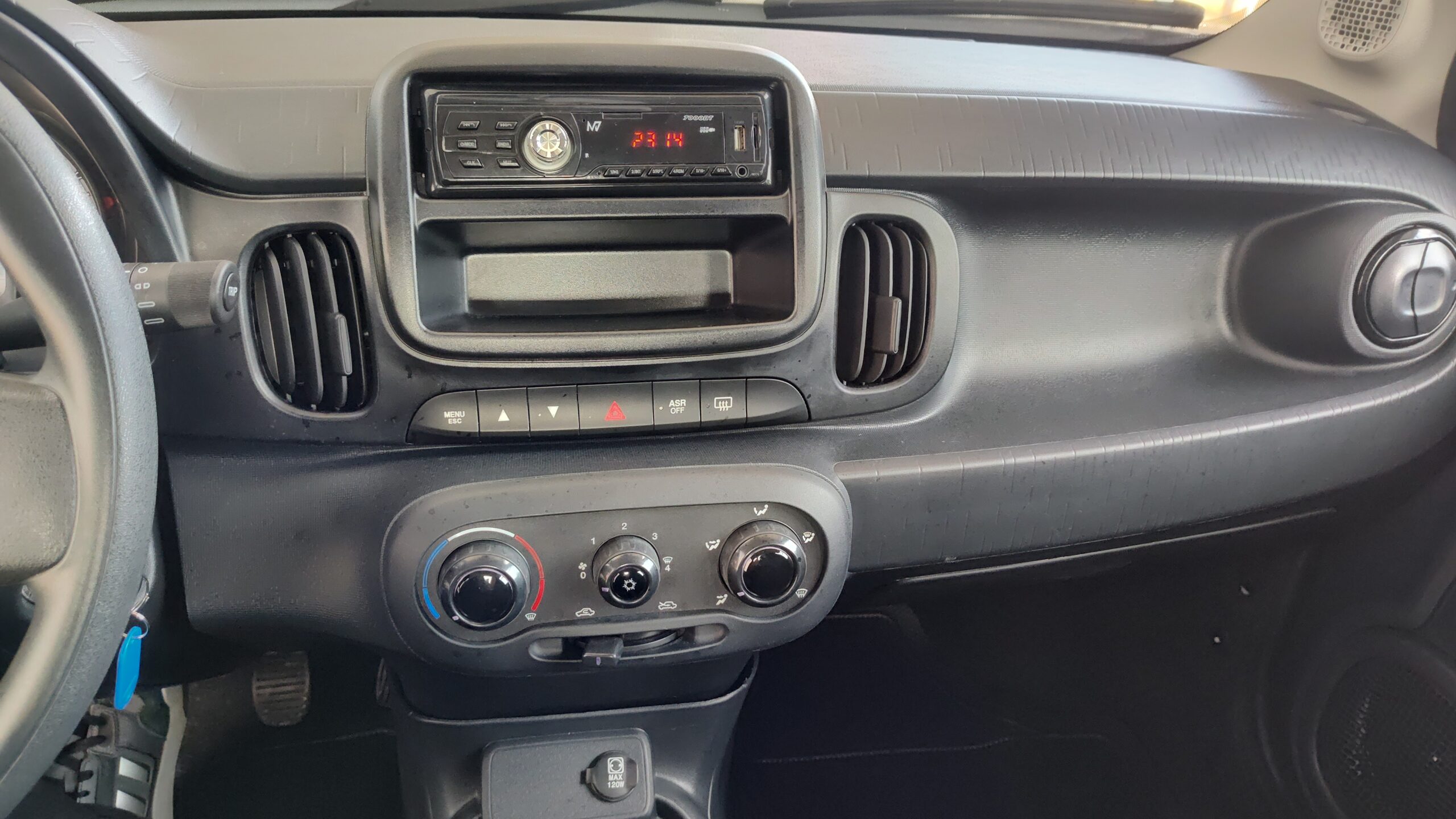 Fiat Mobi - 1.0 EVO FLEX LIKE. MANUAL