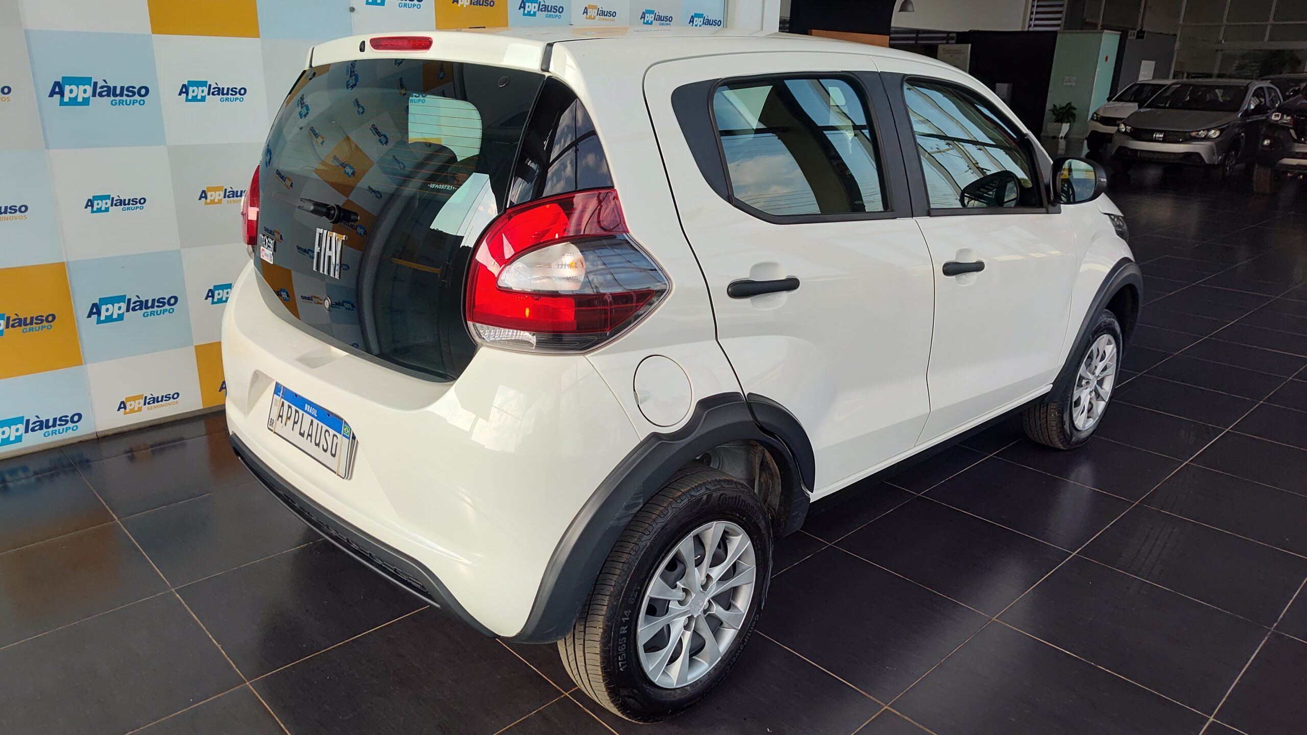 Fiat Mobi - 1.0 EVO FLEX LIKE. MANUAL