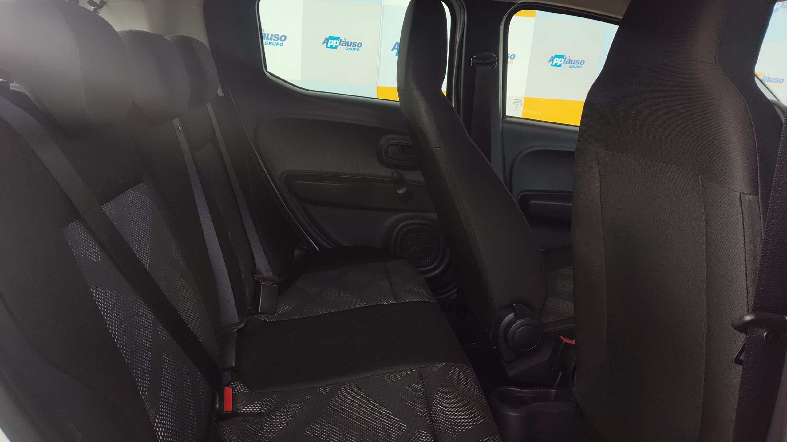 Fiat Mobi - 1.0 EVO FLEX LIKE. MANUAL