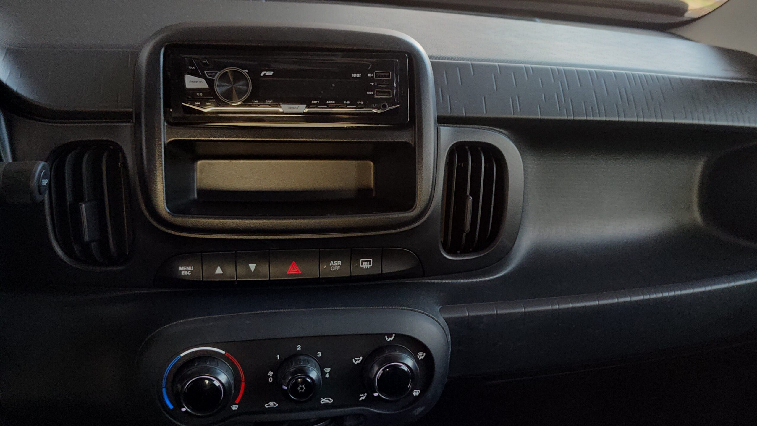 Fiat Mobi - 1.0 EVO FLEX LIKE. MANUAL