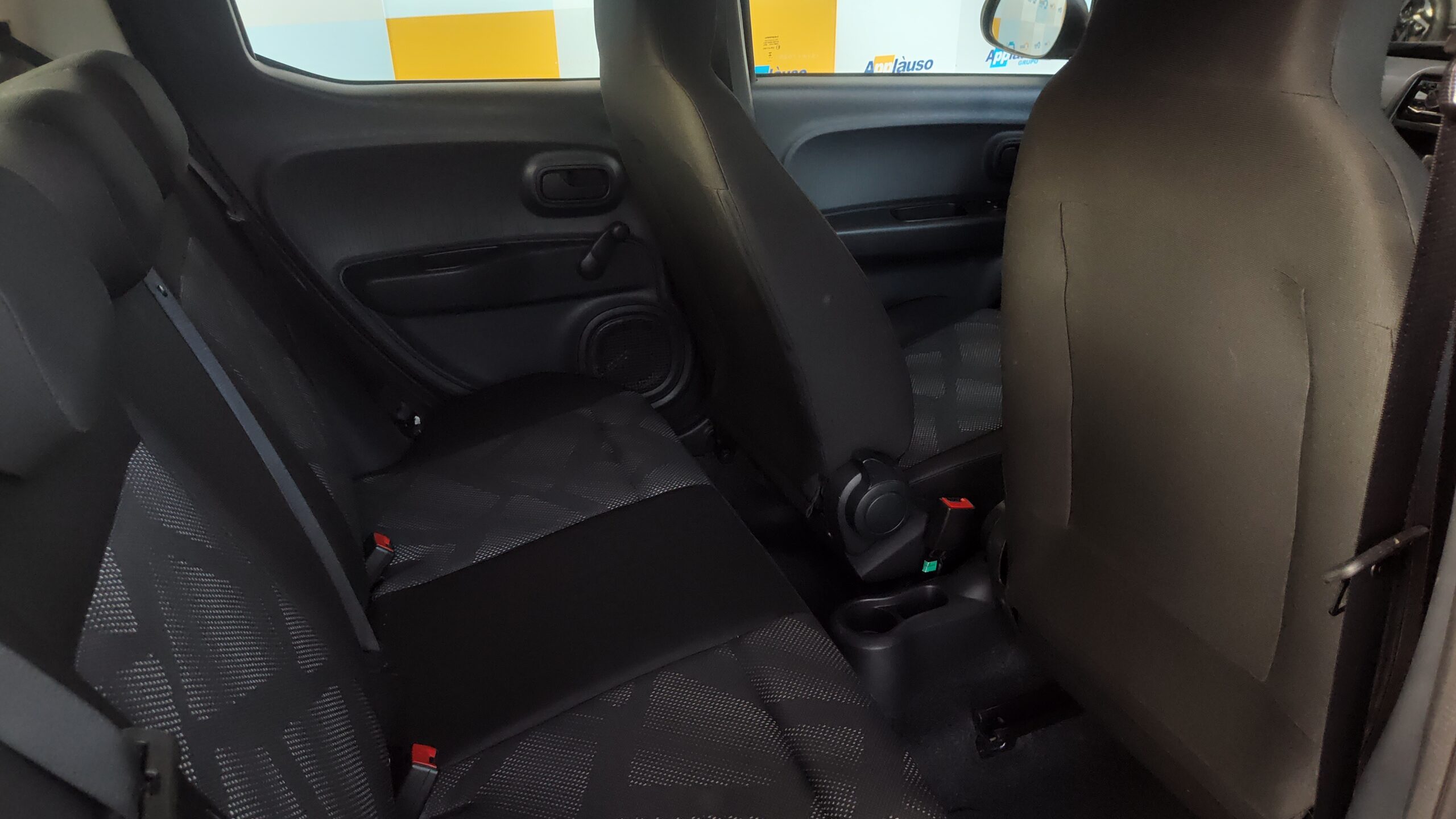 Fiat Mobi - 1.0 EVO FLEX LIKE. MANUAL
