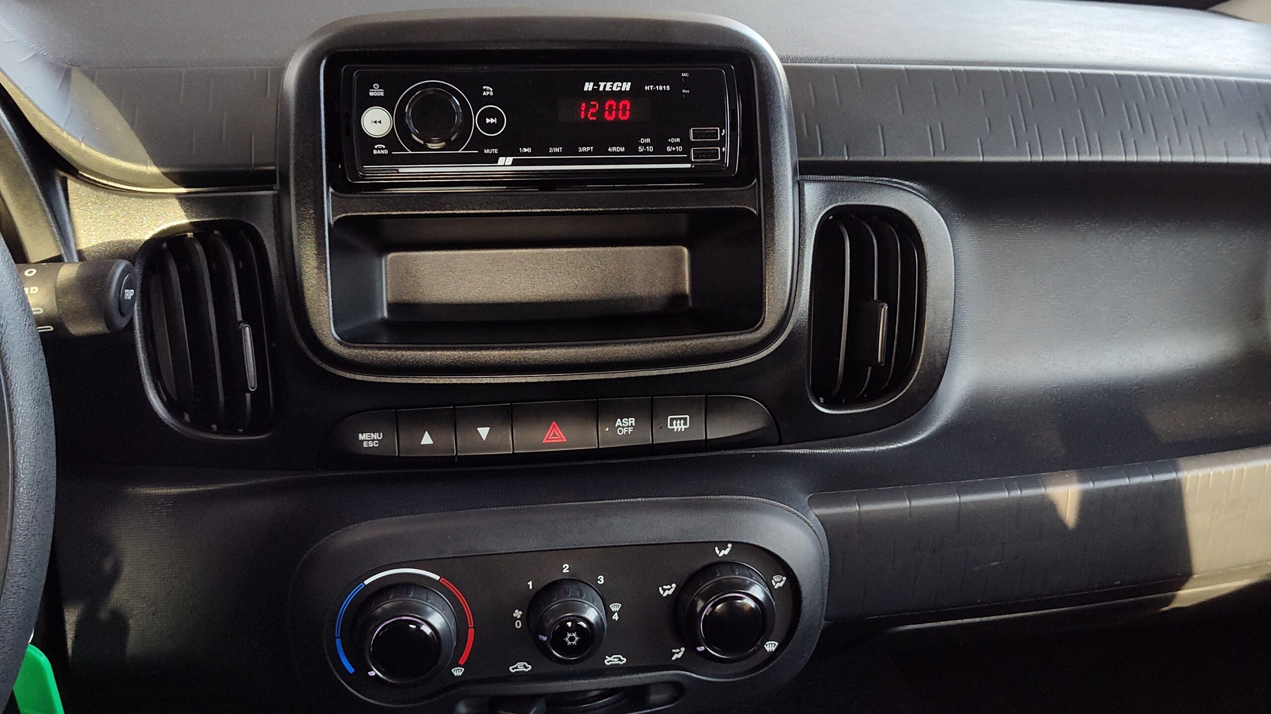Fiat Mobi - 1.0 EVO FLEX LIKE. MANUAL