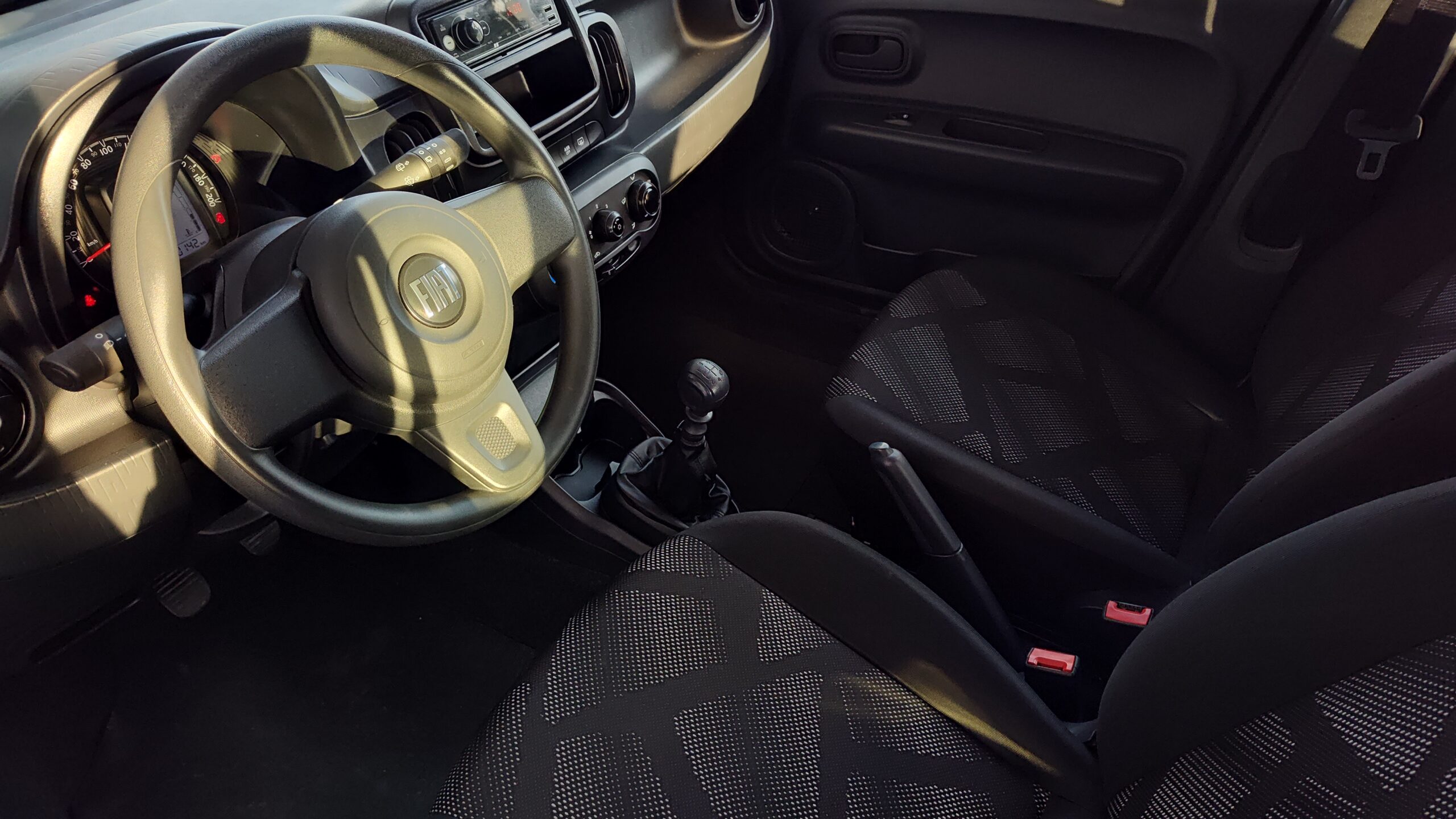 Fiat Mobi - 1.0 EVO FLEX LIKE. MANUAL