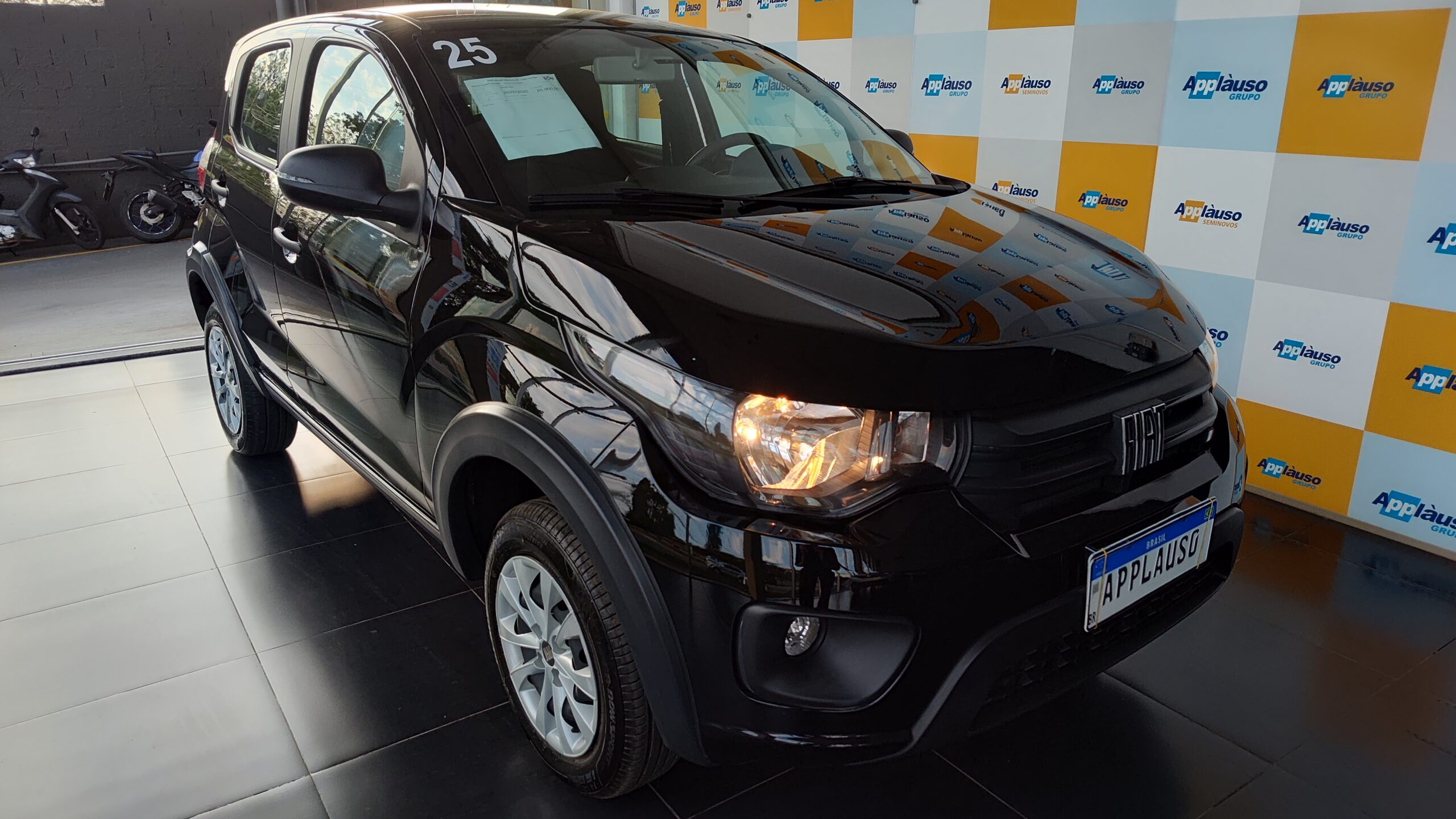 Fiat Mobi - 1.0 EVO FLEX LIKE. MANUAL