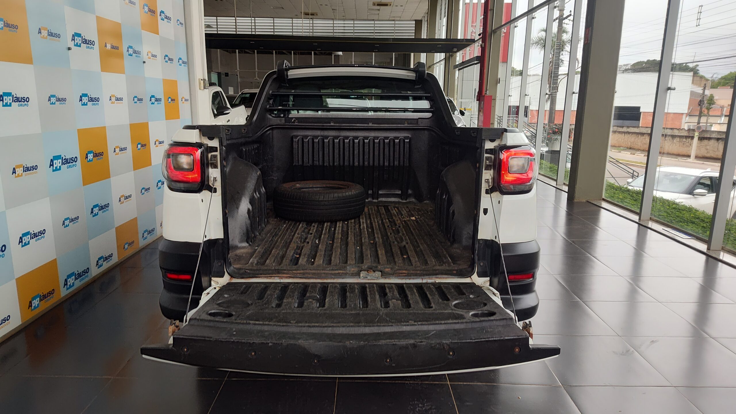 Fiat Strada - 1.4 FIRE FLEX ENDURANCE CS MANUAL